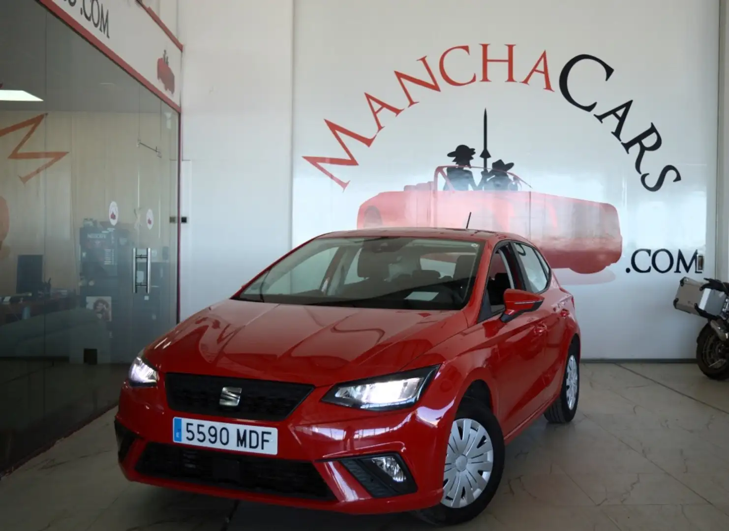SEAT Ibiza 1.0 MPI Evo S&S Reference XM 80 Rouge - 2