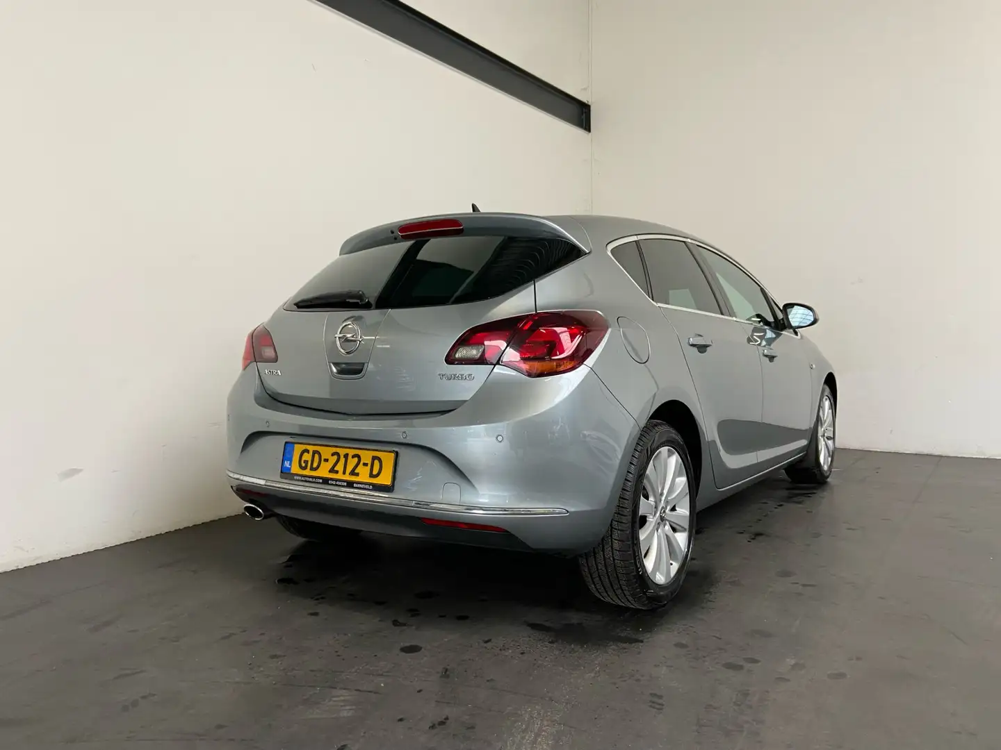 Opel Astra 1.4 Turbo Sport Gris - 2