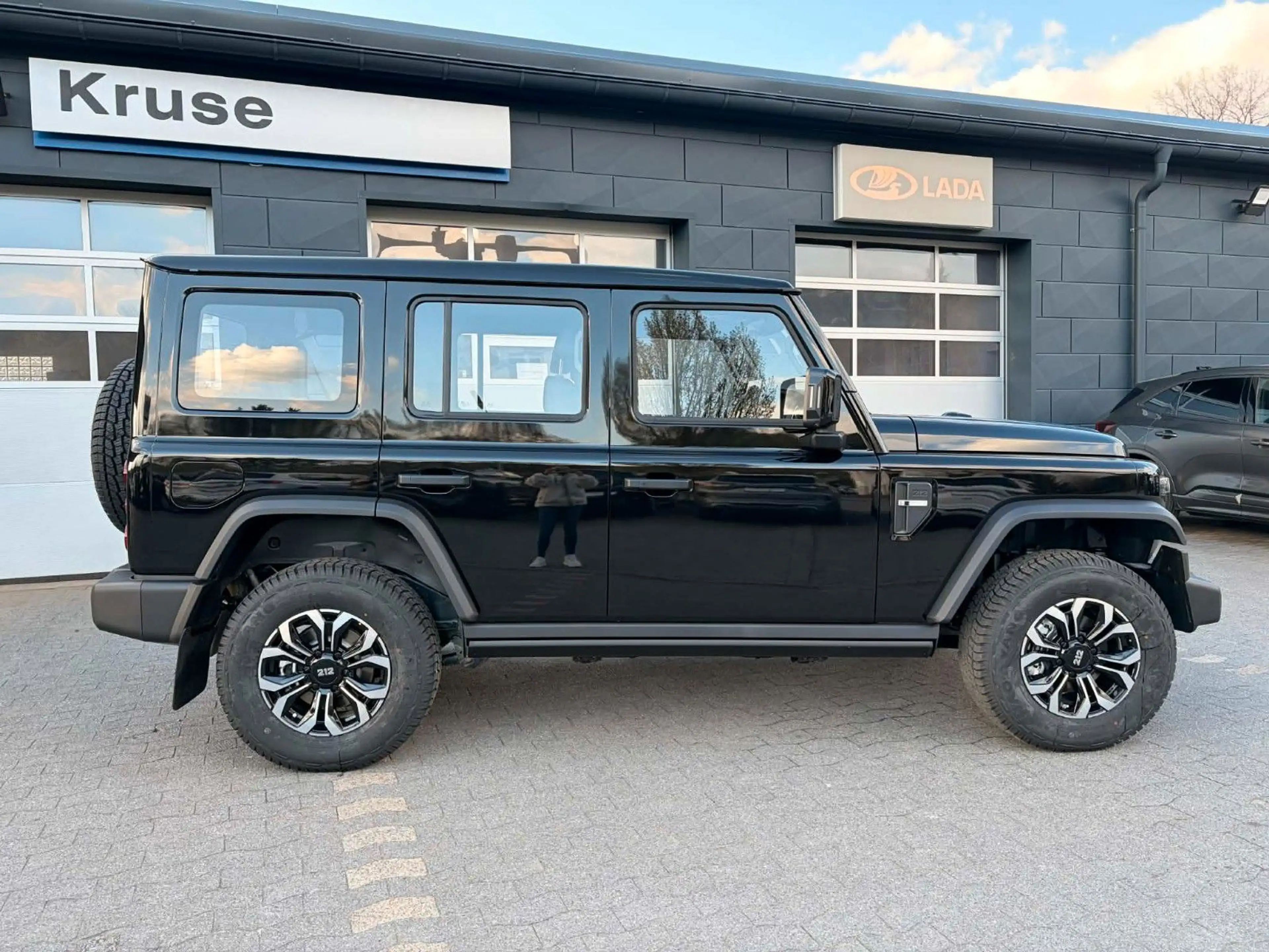 BAW 212 Offroader LED Seilwinde Leder 2.0 Automatik — photo 13