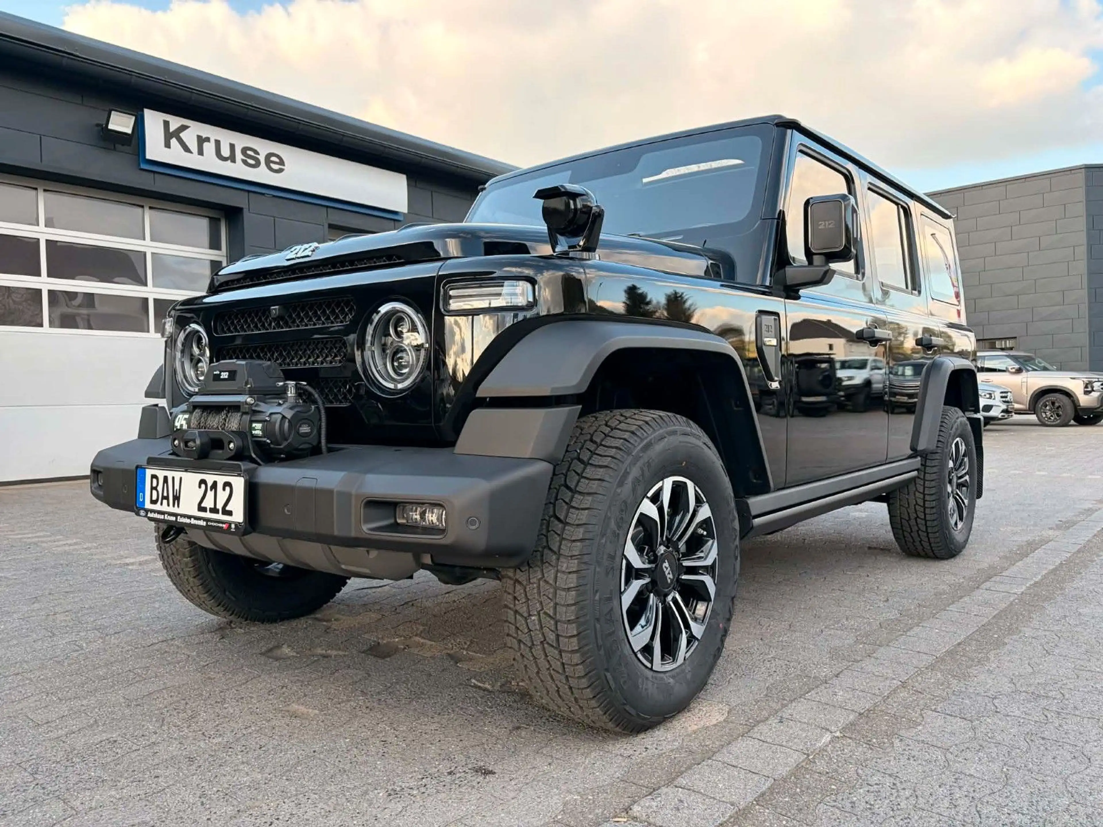 BAW 212 Offroader LED Seilwinde Leder 2.0 Automatik — photo 3