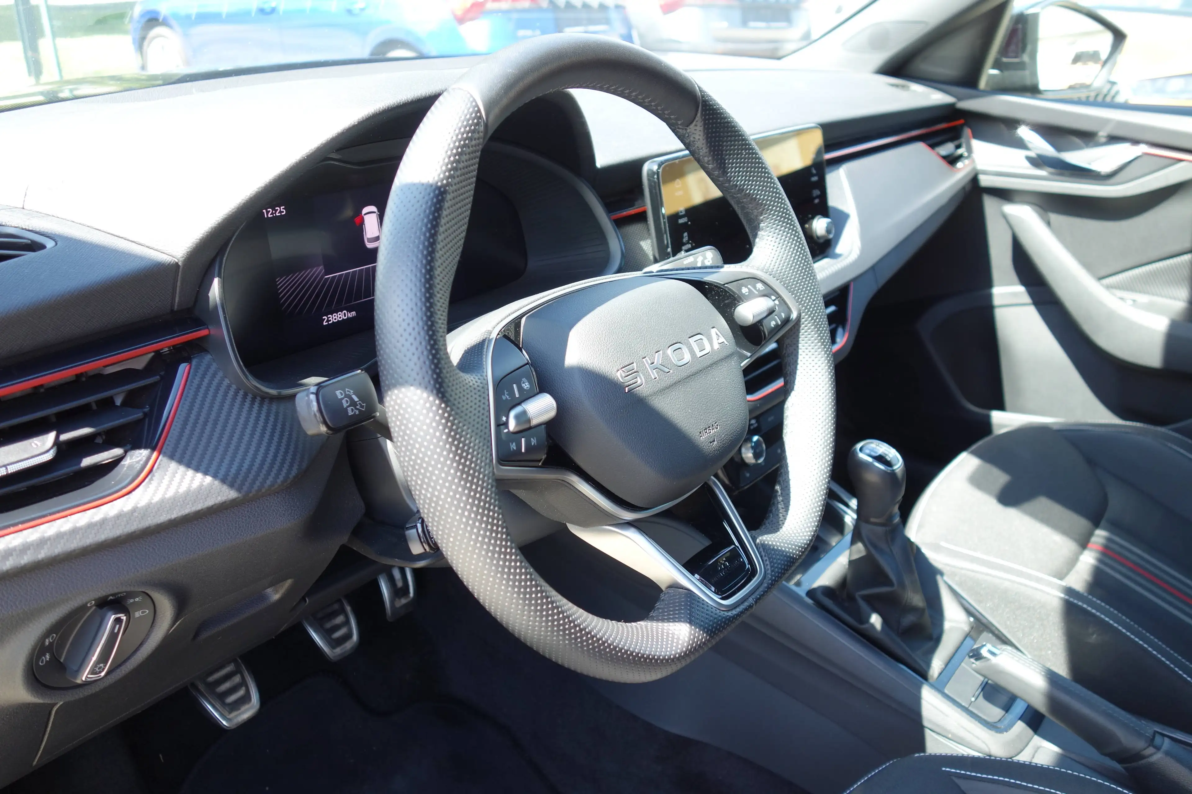 Skoda Kamiq Monte Carlo Anhängerk. beheizt Lenkrad / Garantie — photo 10