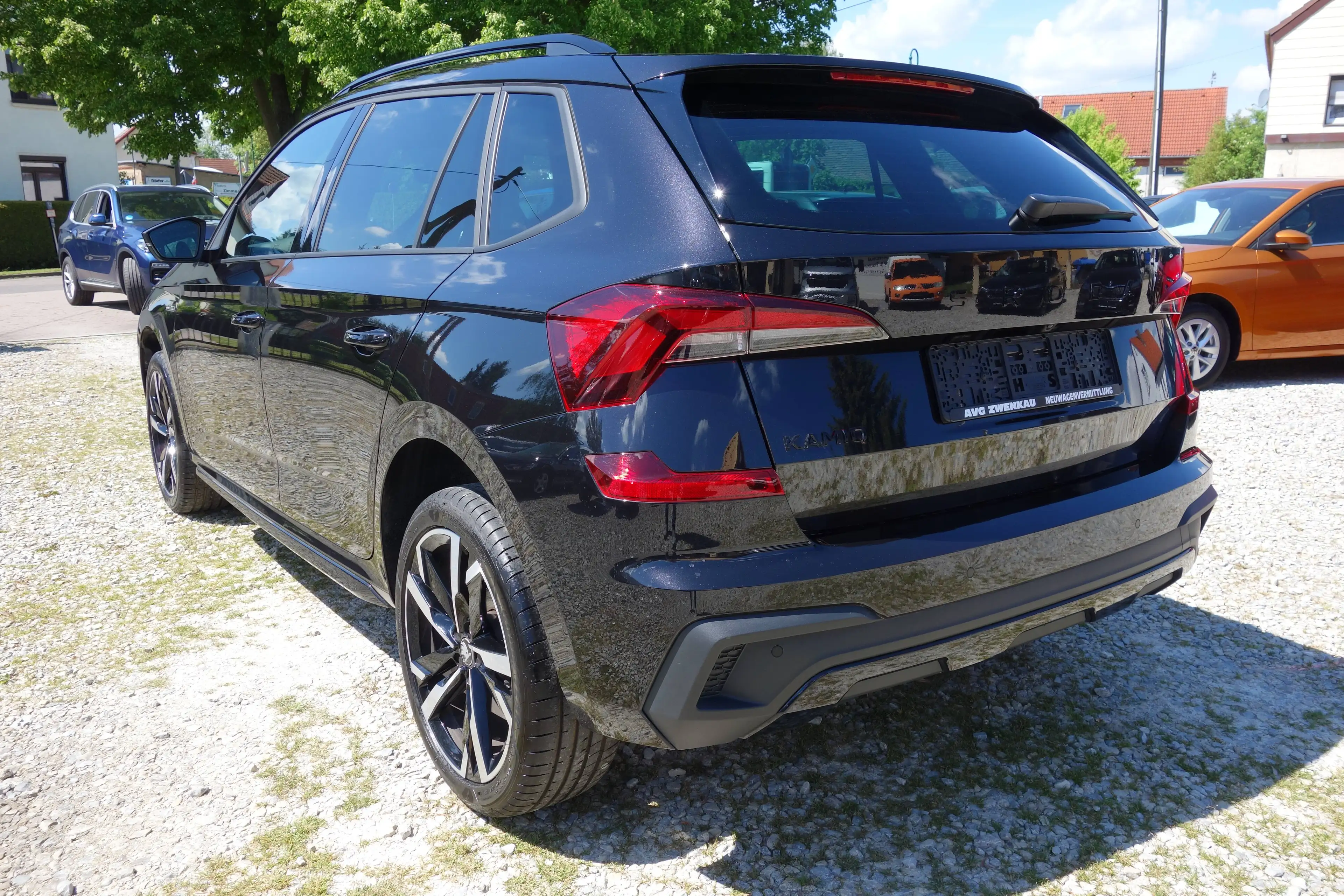 Skoda Kamiq Monte Carlo Anhängerk. beheizt Lenkrad / Garantie — photo 4