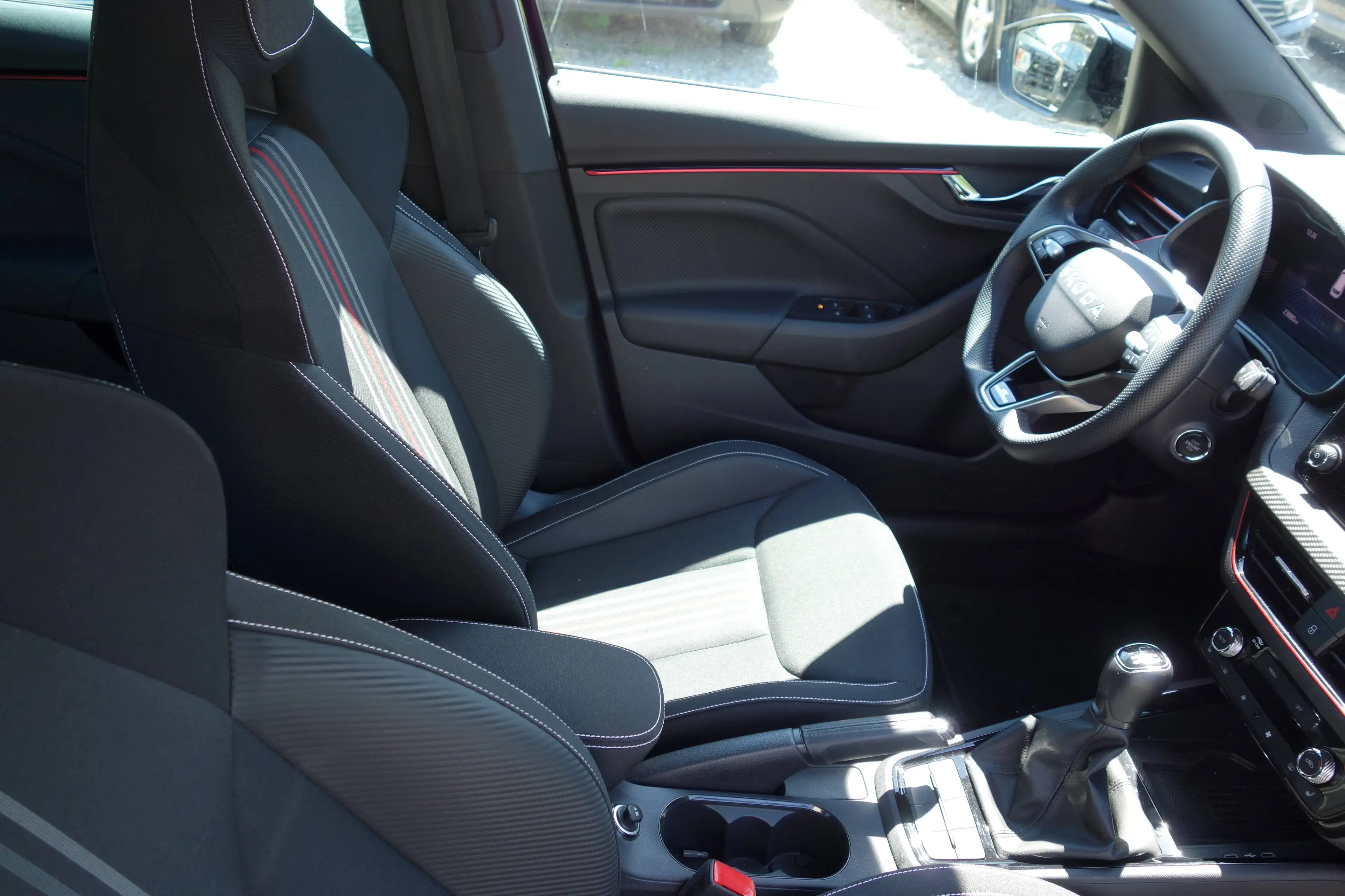 Skoda Kamiq Monte Carlo Anhängerk. beheizt Lenkrad / Garantie — photo 13