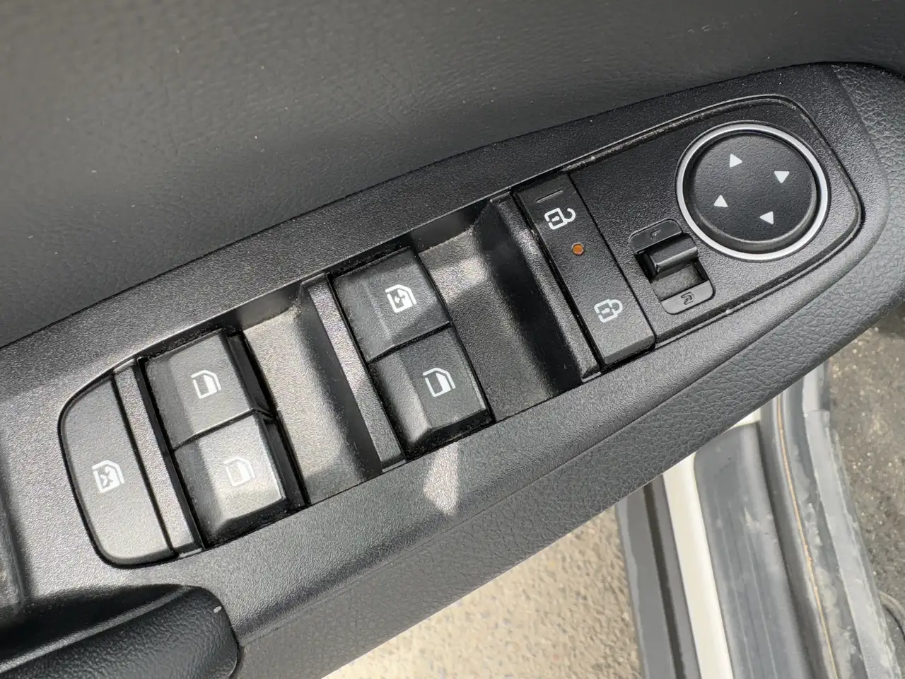 Kia Seltos снимка Kia Seltos