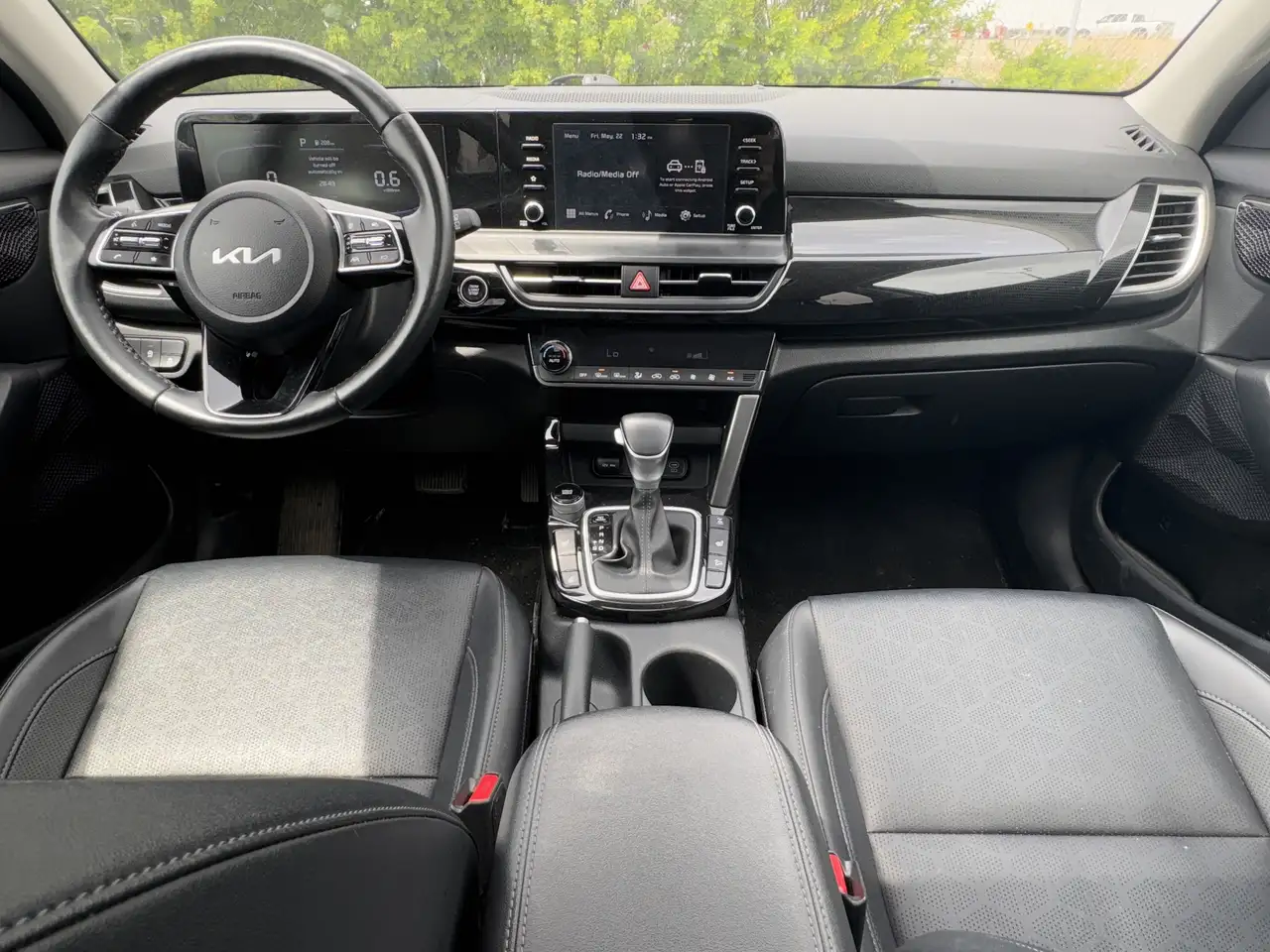 Kia Seltos снимка Kia Seltos