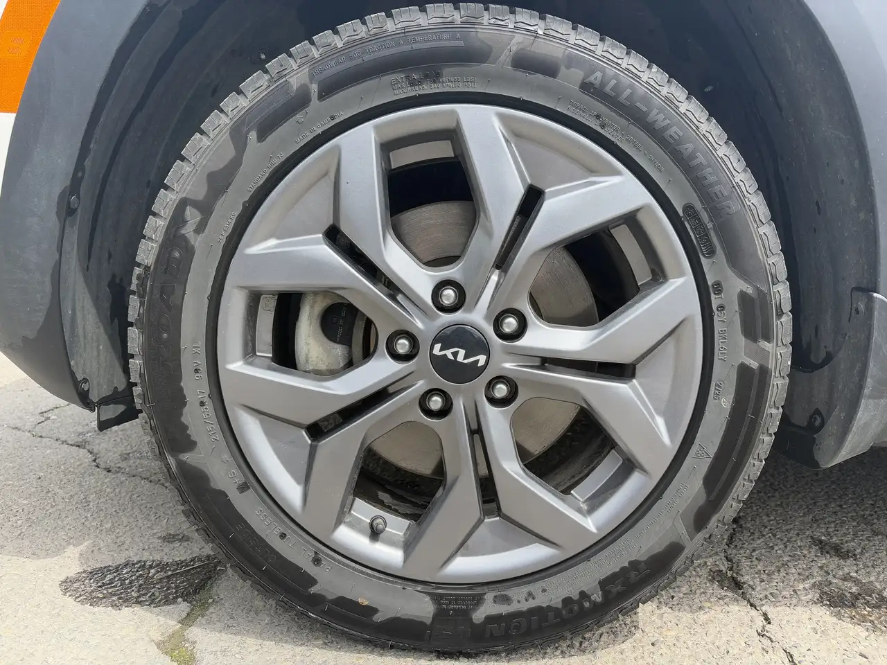 Kia Seltos снимка Kia Seltos