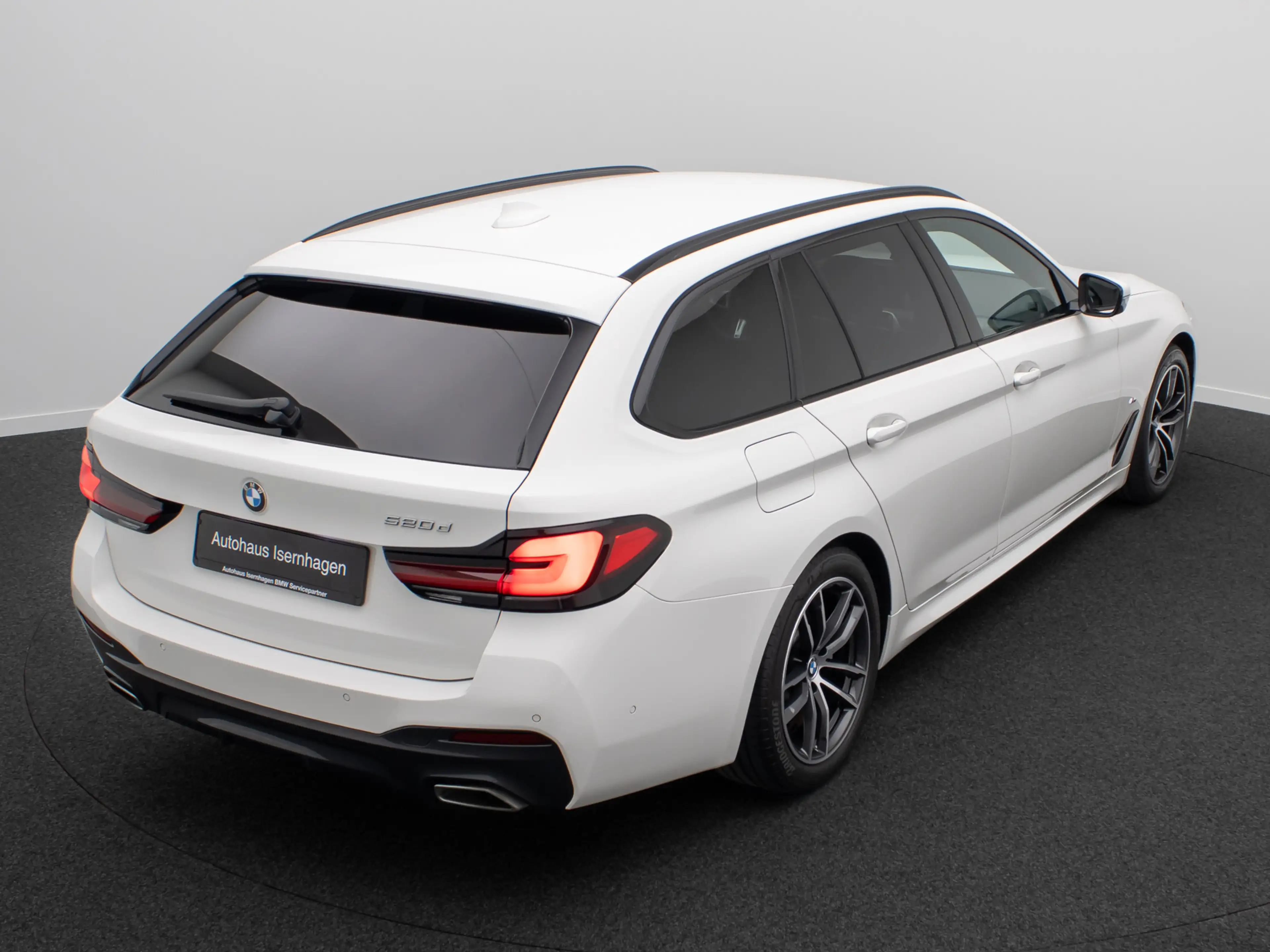 BMW 520 M Sport DAB Alarm PDC Geschwindigreg Leder — photo 7
