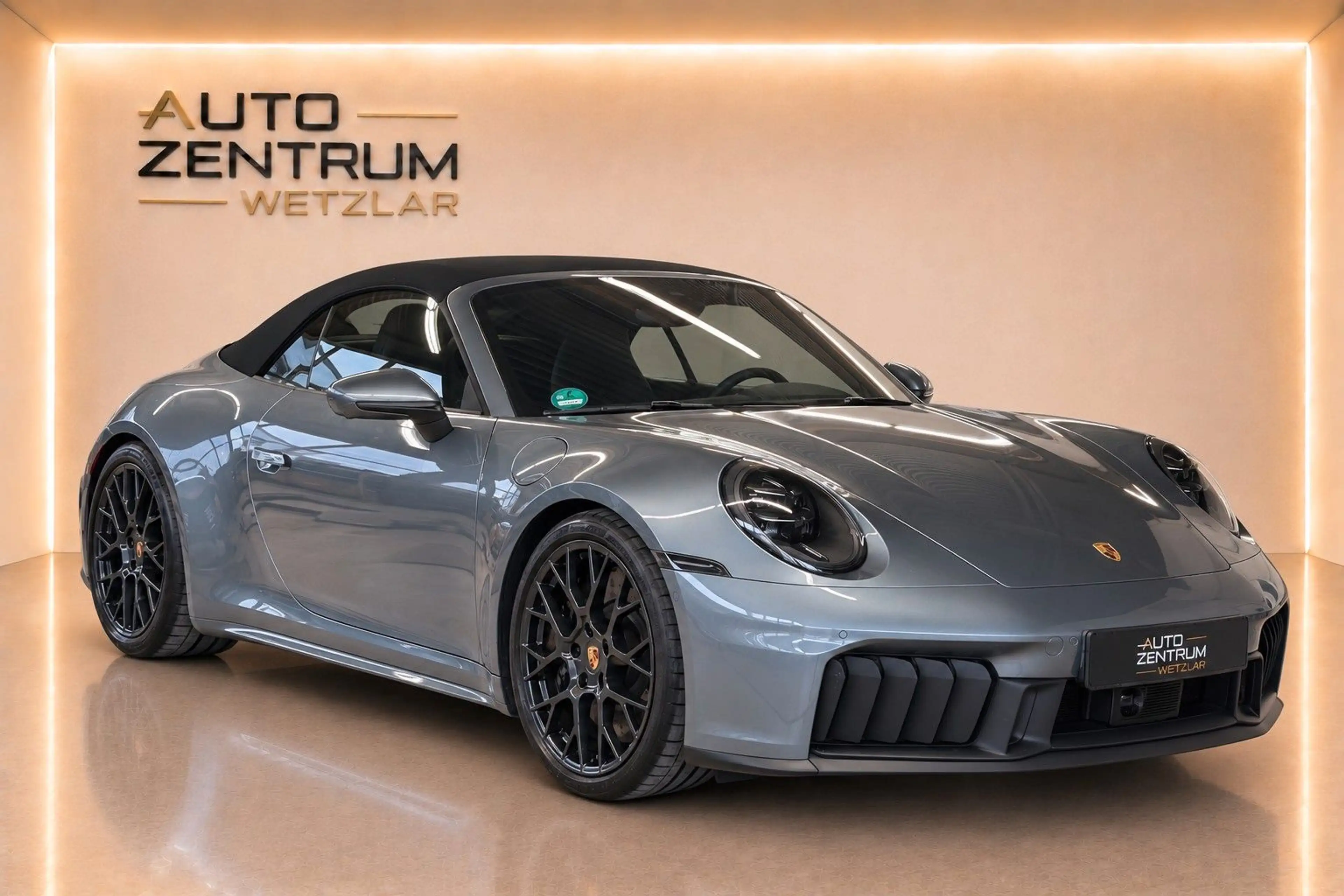 Porsche 992 911 992 Carrera GTS Cabrio Sport Design Chrono