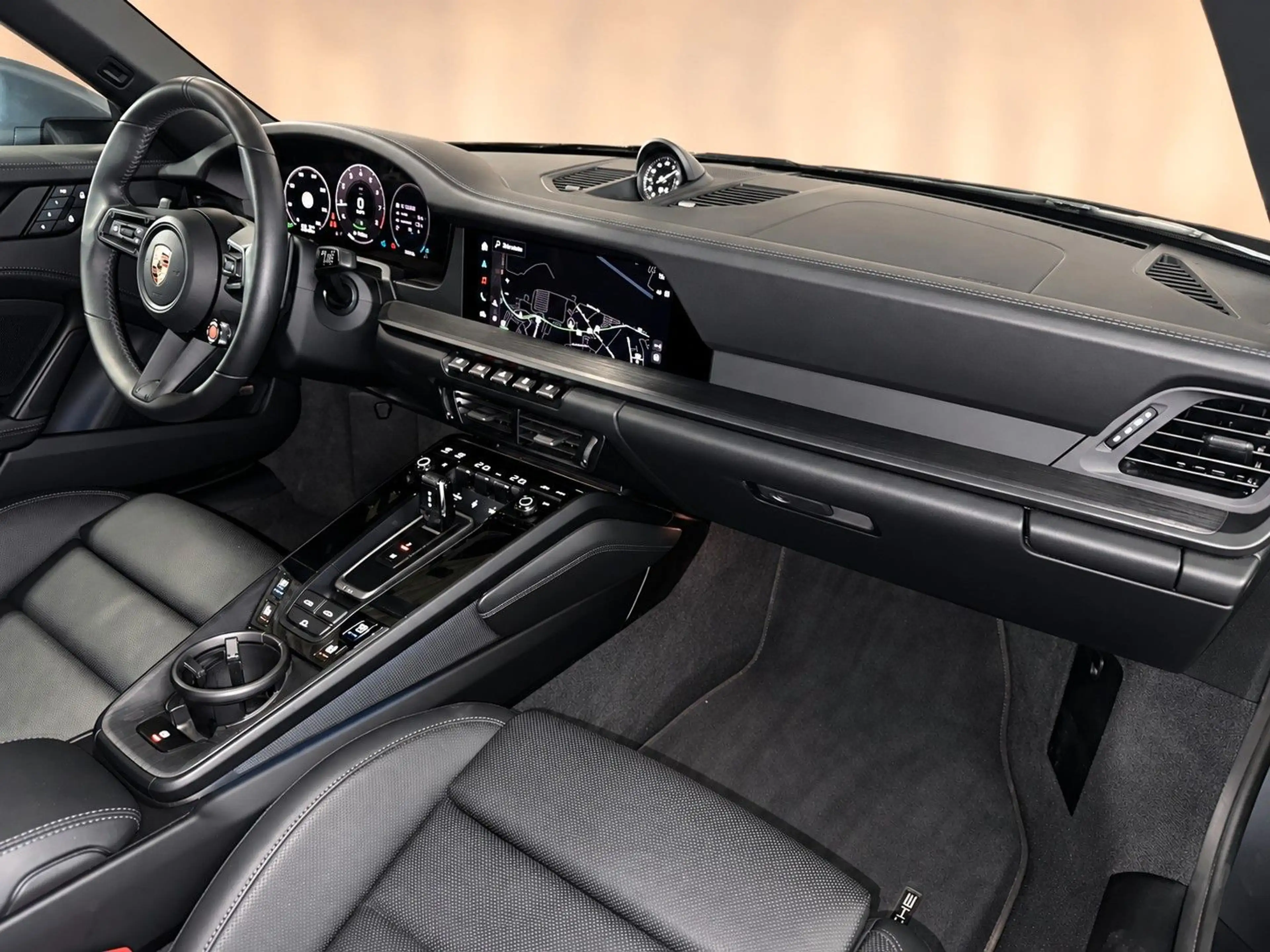 Porsche 992 911 992 Carrera GTS Cabrio Sport Design Chrono — photo 9