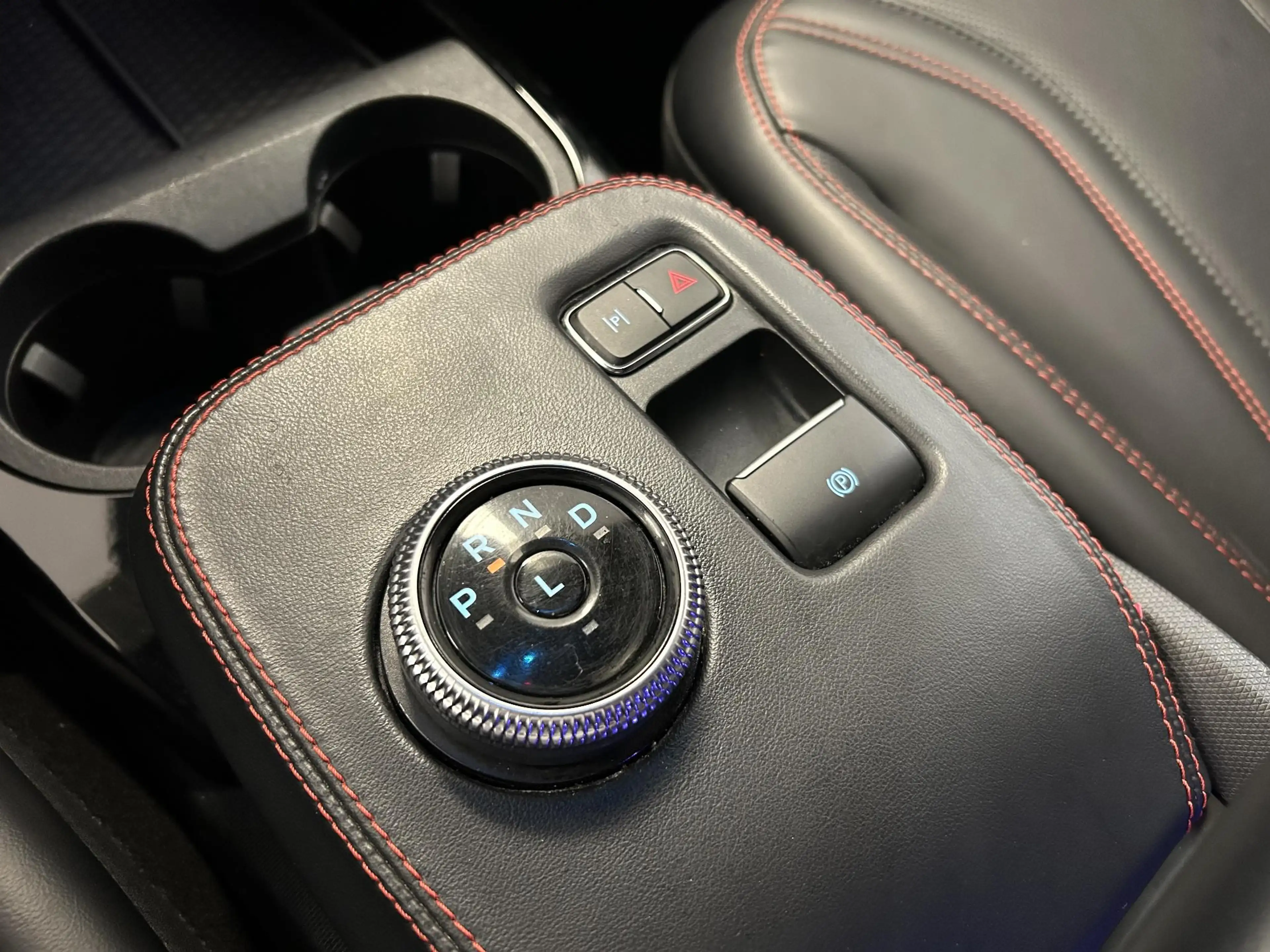 Ford Mustang Mach-E AWD 75 kWh | CAMERA | LED | LEDER | SOH 91% — photo 26