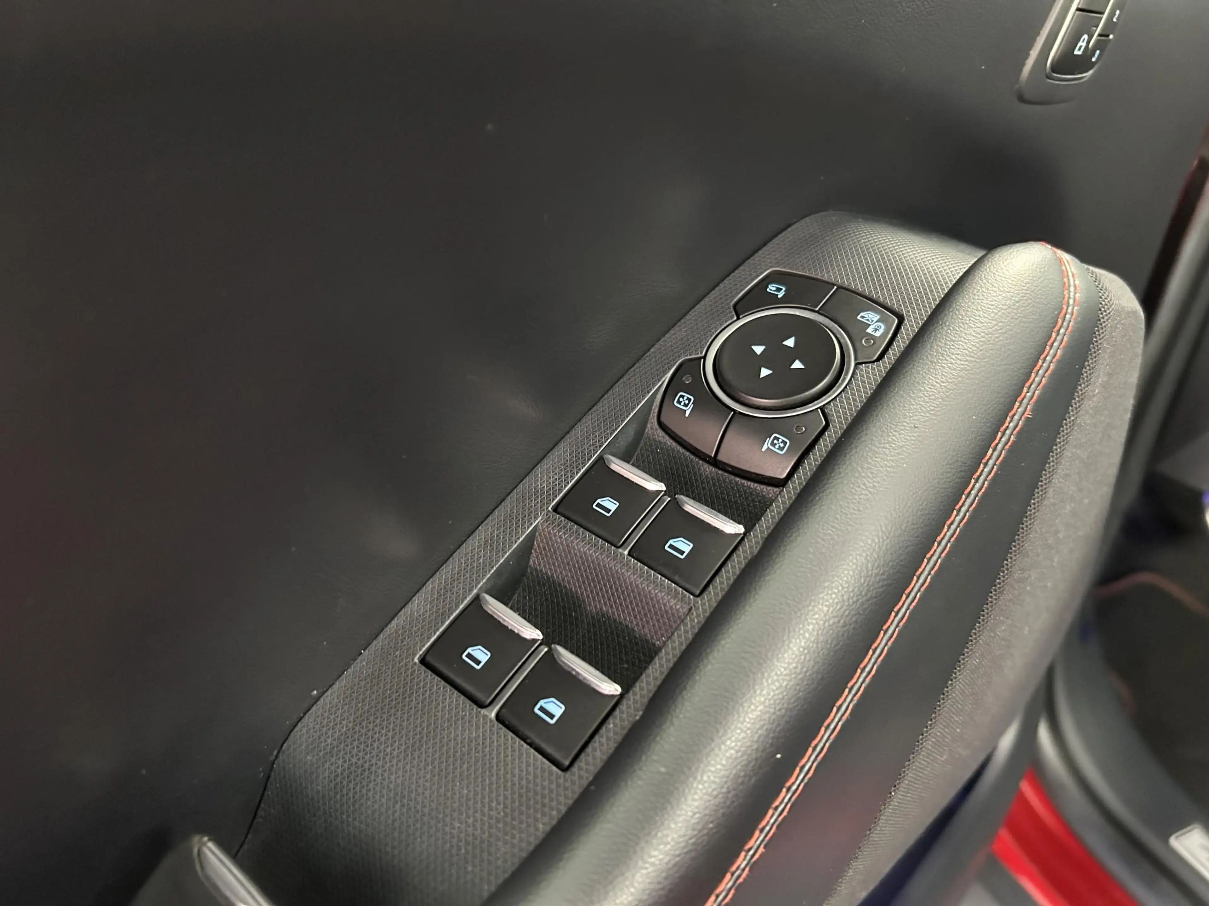 Ford Mustang Mach-E AWD 75 kWh | CAMERA | LED | LEDER | SOH 91% — photo 23