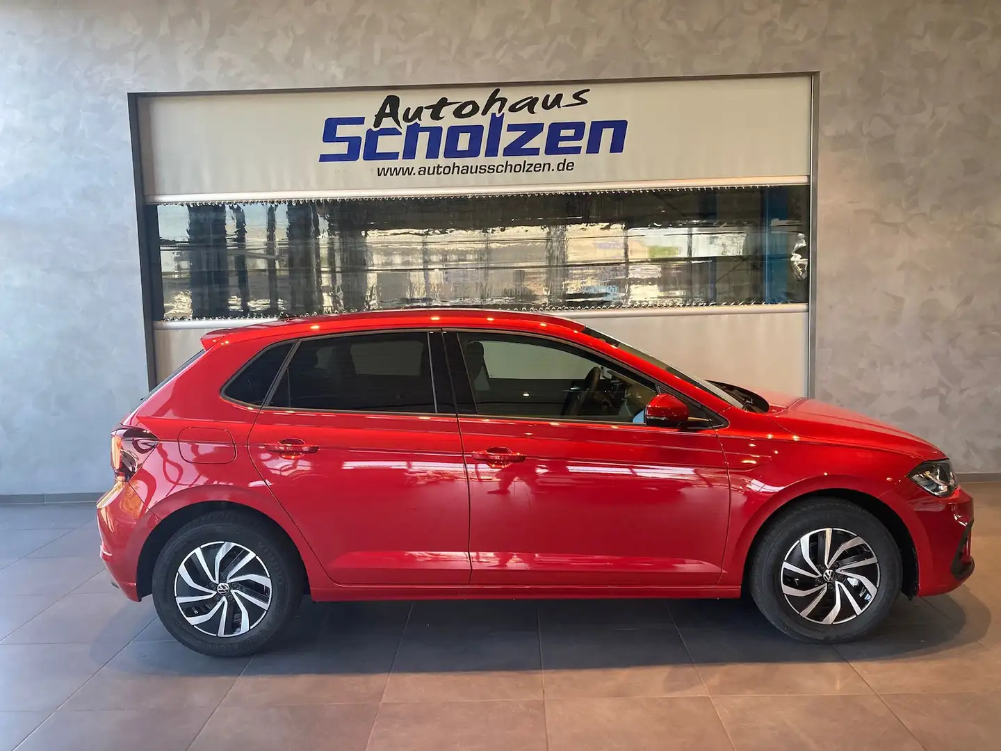 Volkswagen Polo Life TSI App LED Shzg Alu Kamera NEU Rosso - 2