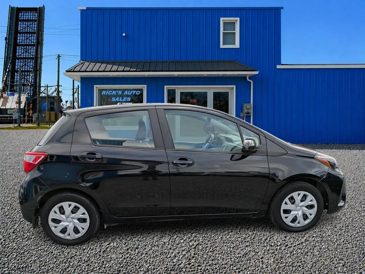 Toyota Yaris снимка Toyota Yaris