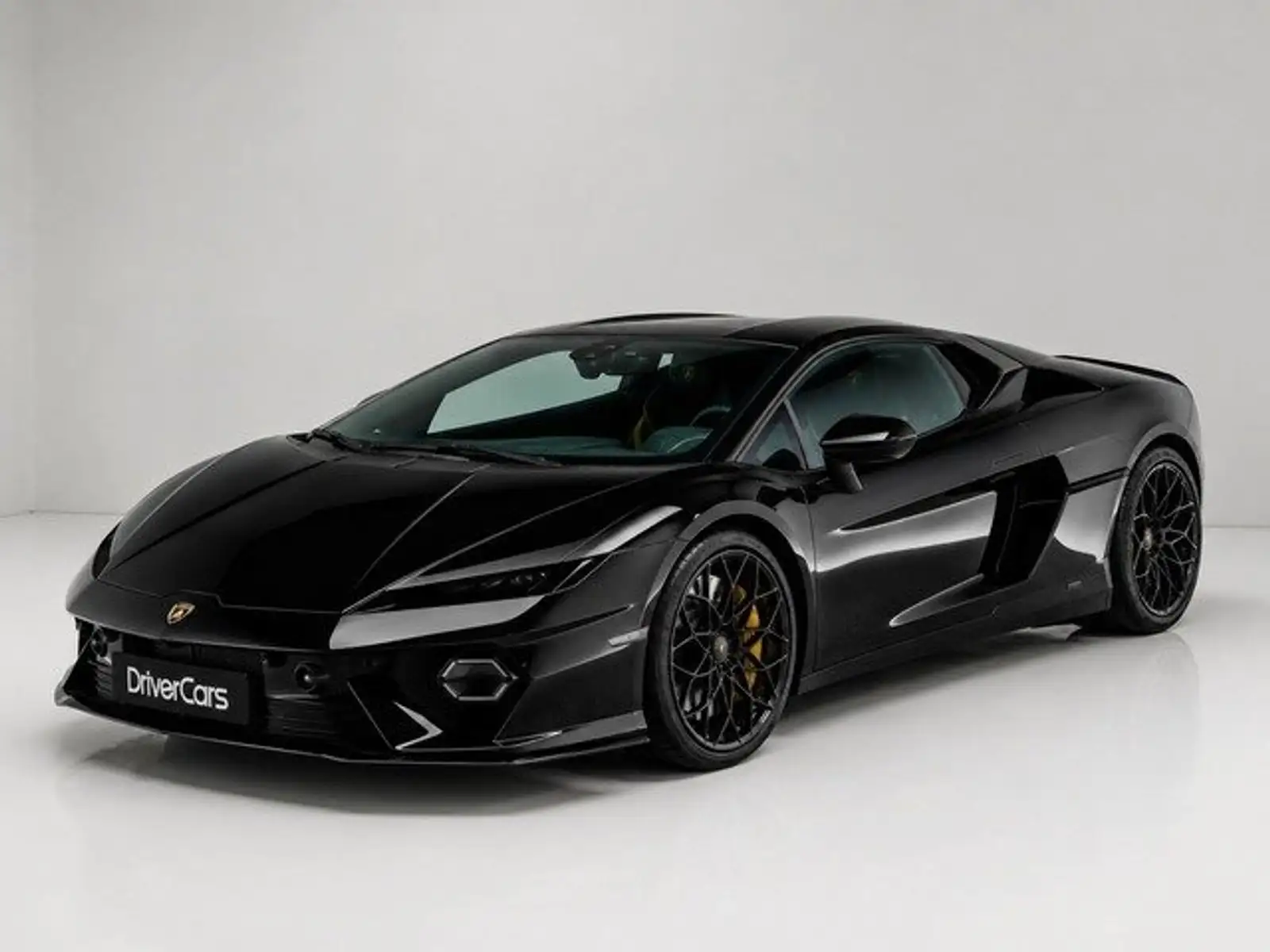 Lamborghini 4.0 V8 PHEV 677 kW (920 CV)