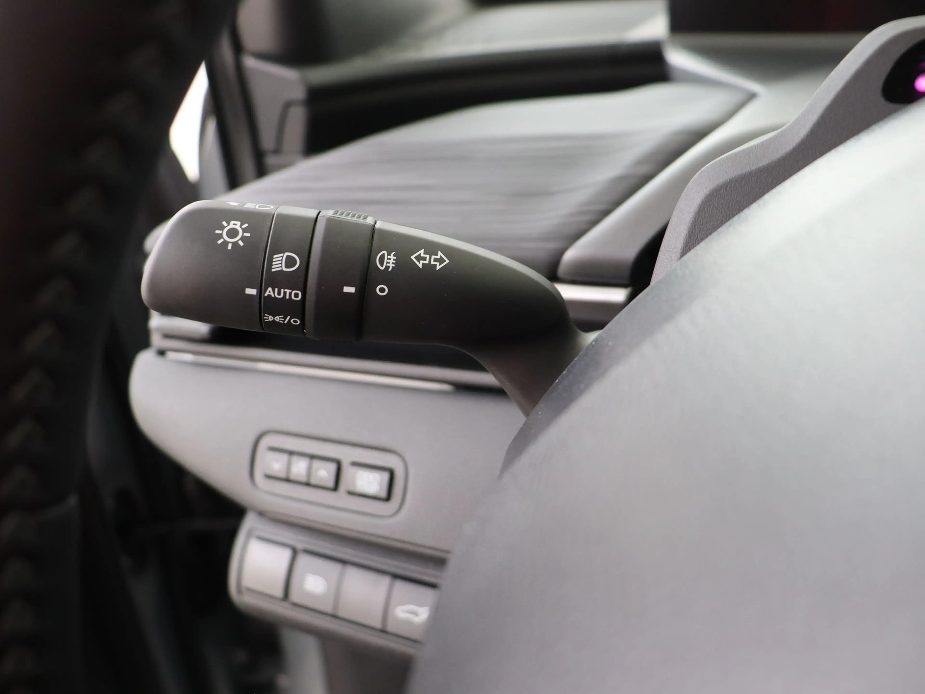 Toyota C-HR+ First Edition 77 kWh range 607km — photo 15