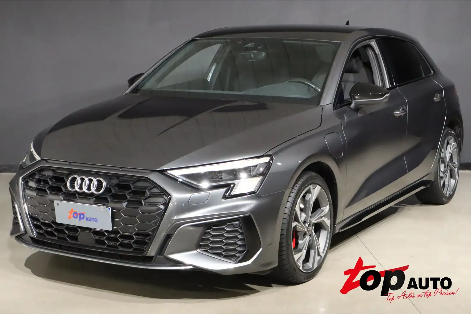 Audi A3 Audi A3 45 TFSI HYBRID PLUG-IN 245 CV S-LINE ACC Grigio - 1