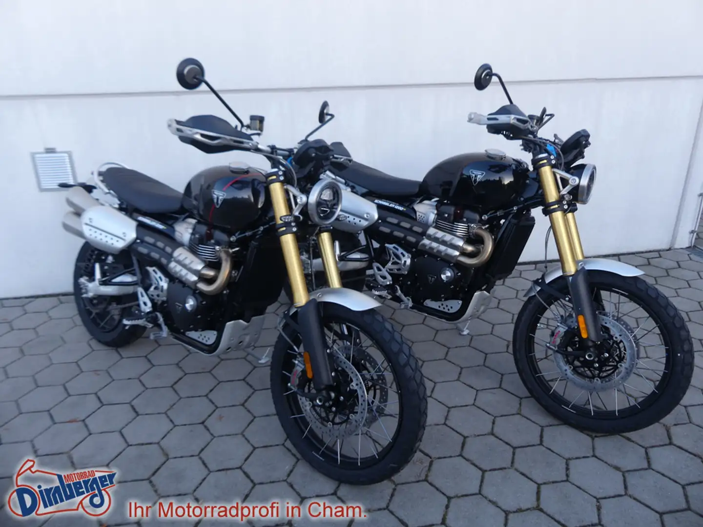 Triumph Scrambler 1200 XE Modell 2025 Schwarz - 1