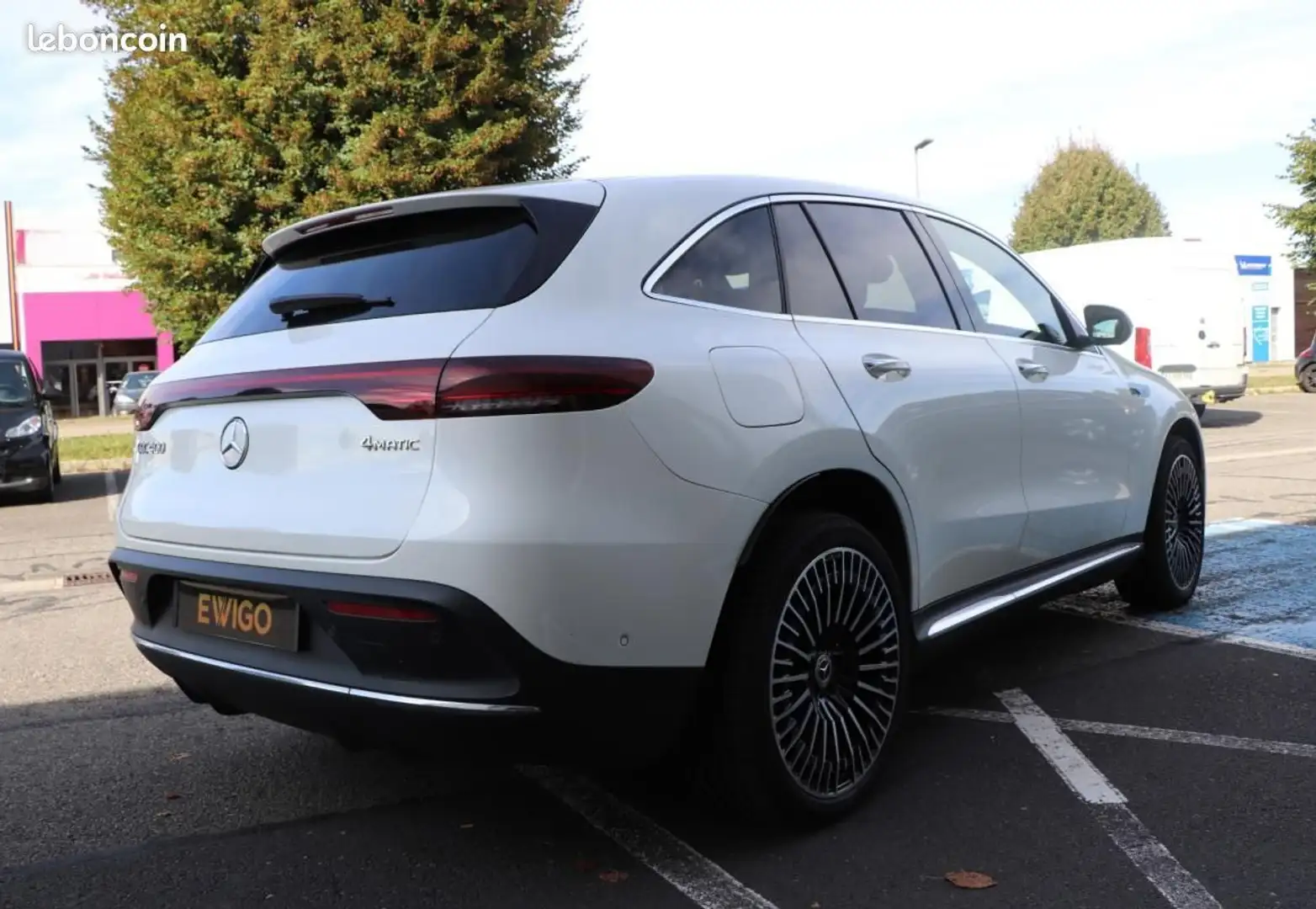 Mercedes-Benz EQC 400 Mercedes 400 ELECTRIC 410ch AMG LINE 197PPM 80KWH 4MATIC BVA Weiß - 2