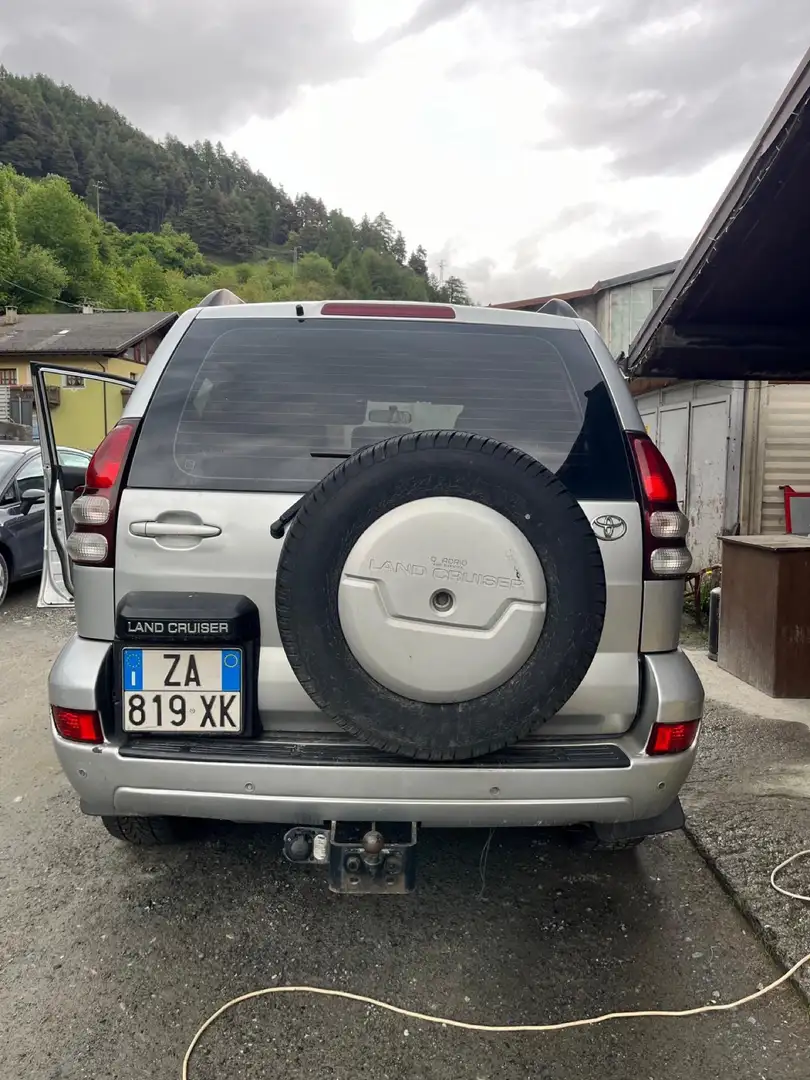 Toyota Land Cruiser kdj125 3p 3.0 d-4d Sol my05 - 2