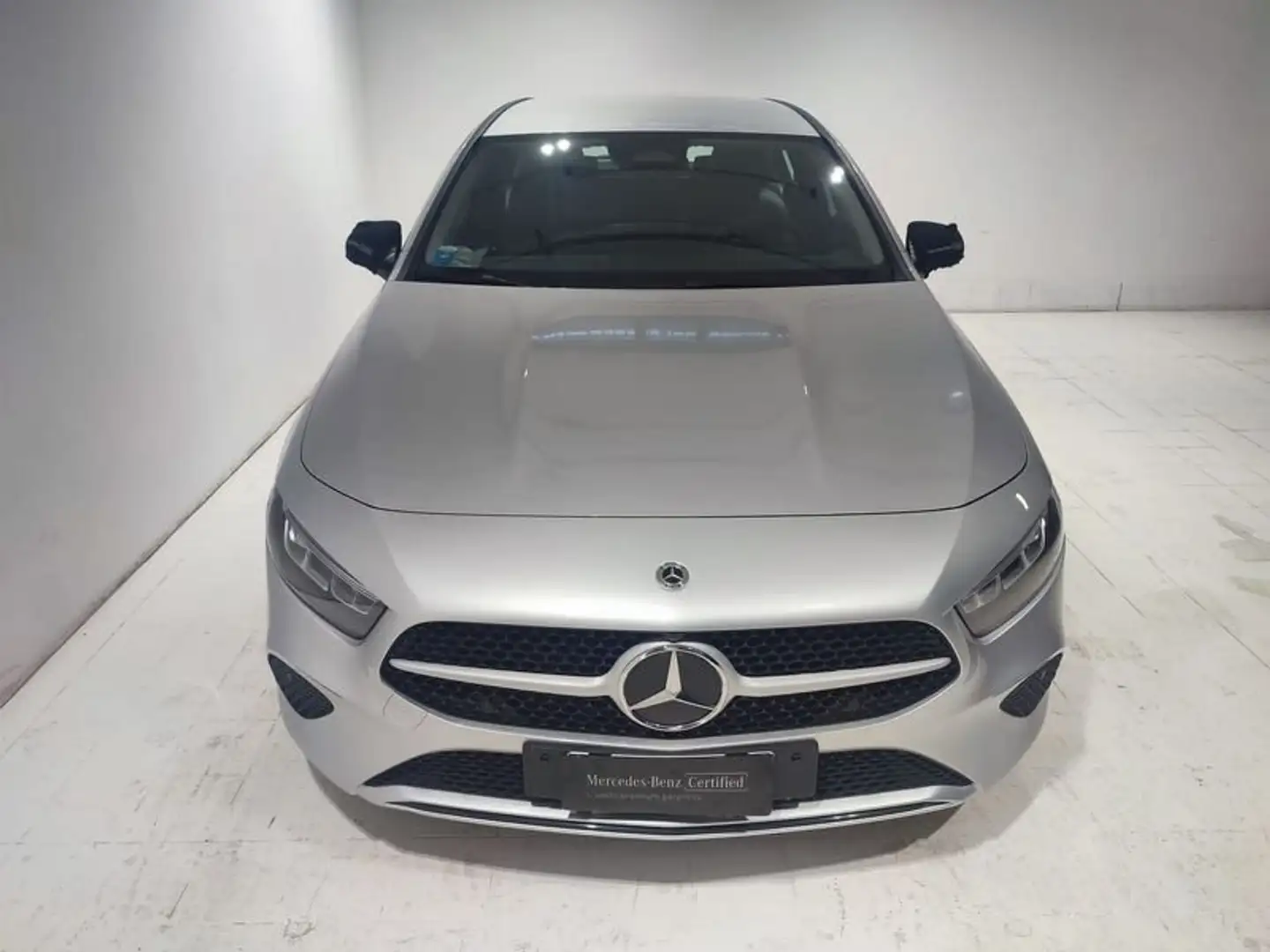 Mercedes-Benz A 180 A 180 d Automatic Advanced Argento - 2