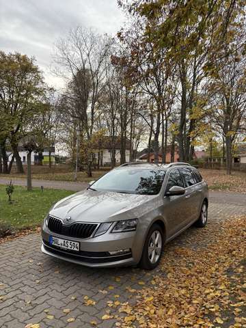 Imagine Skoda Octavia Combi 1.6 TDI DSG Style