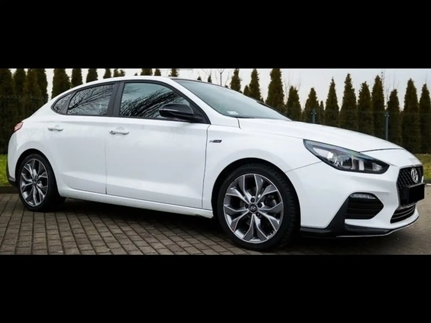 Hyundai i30 Fastback 1.5 T-GDI 48V-MildHybrid 160PS DCT N-Line - 2