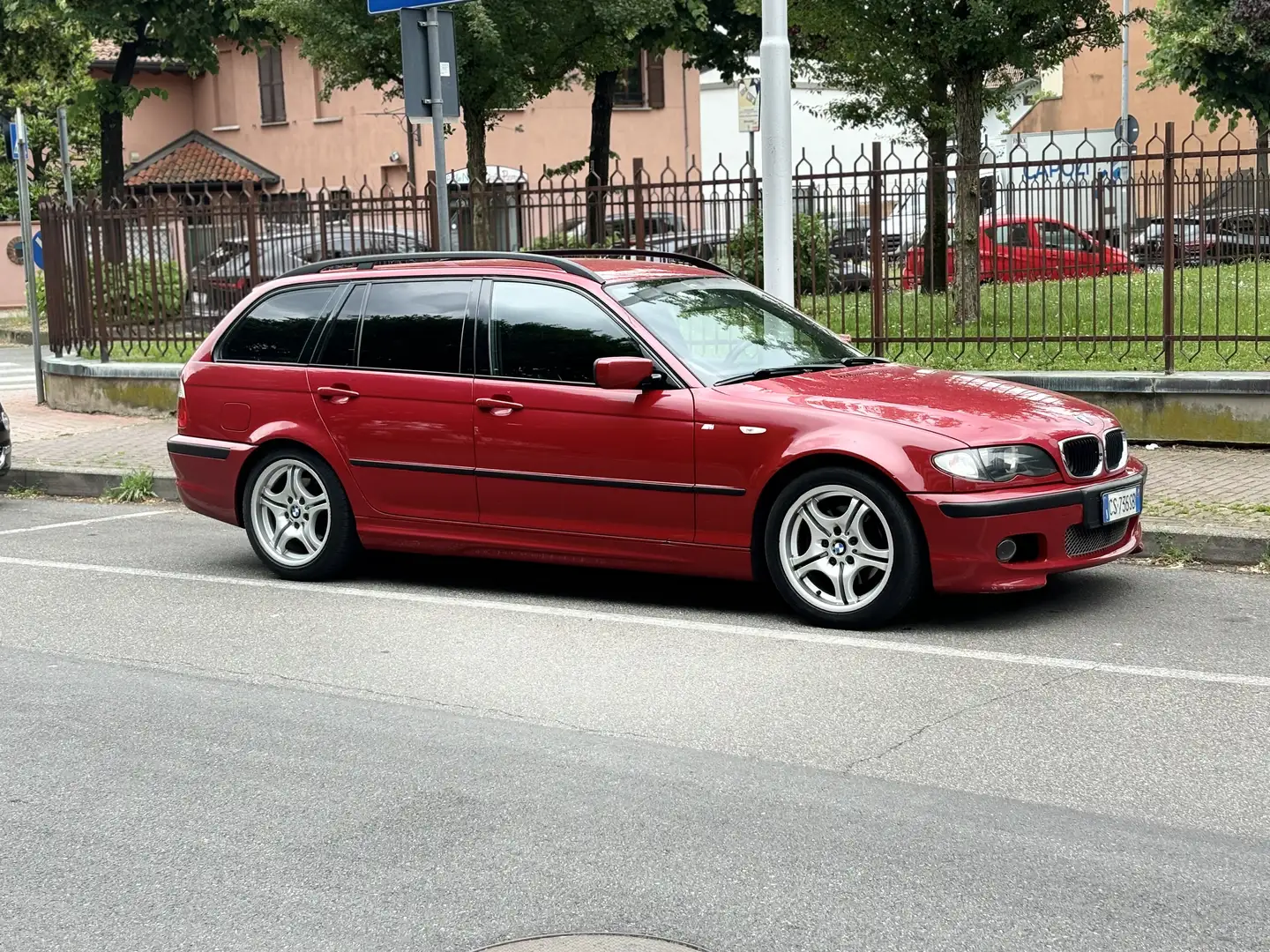 BMW 320 320d touring Edition Sport - 1