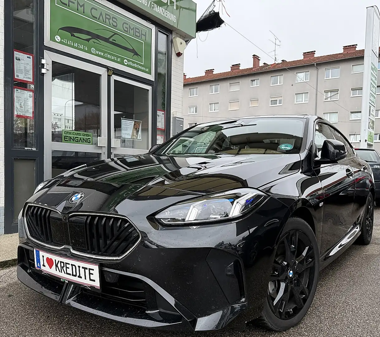 BMW 220 d M Sport Schwarz - 1