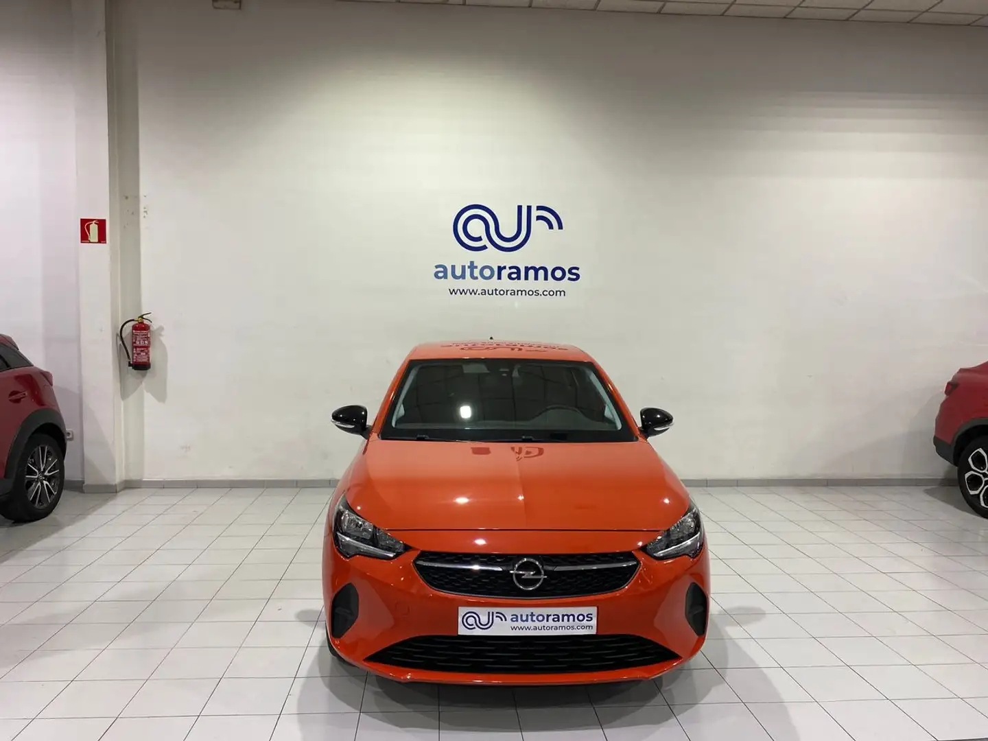 Opel Corsa 1.2 XEL S/S Edition 75 Oranje - 2