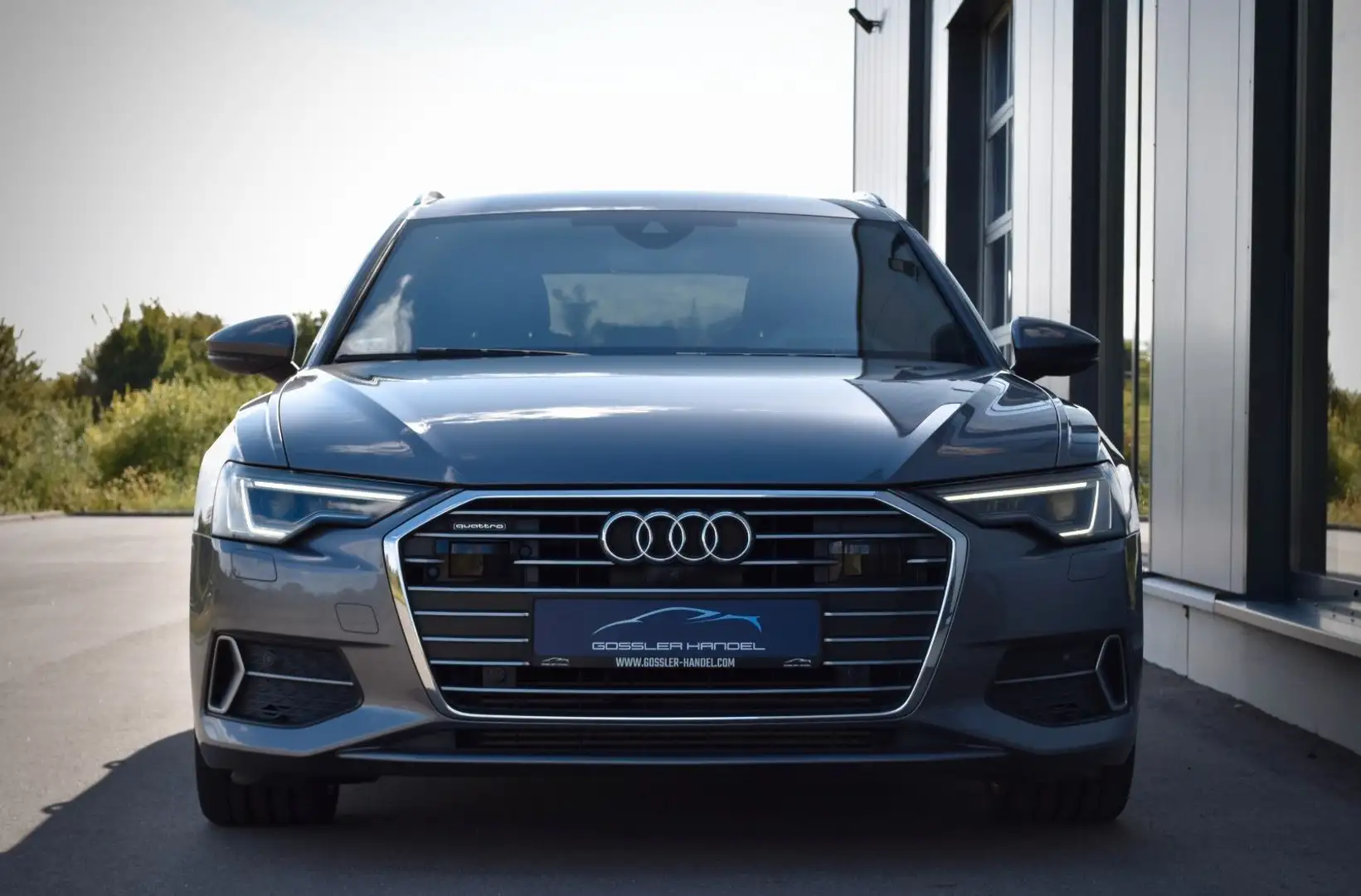 Audi A6 AVANT 50TDI QUATTRO S-LINE LUFT STANDHZNG 360 Grau - 2
