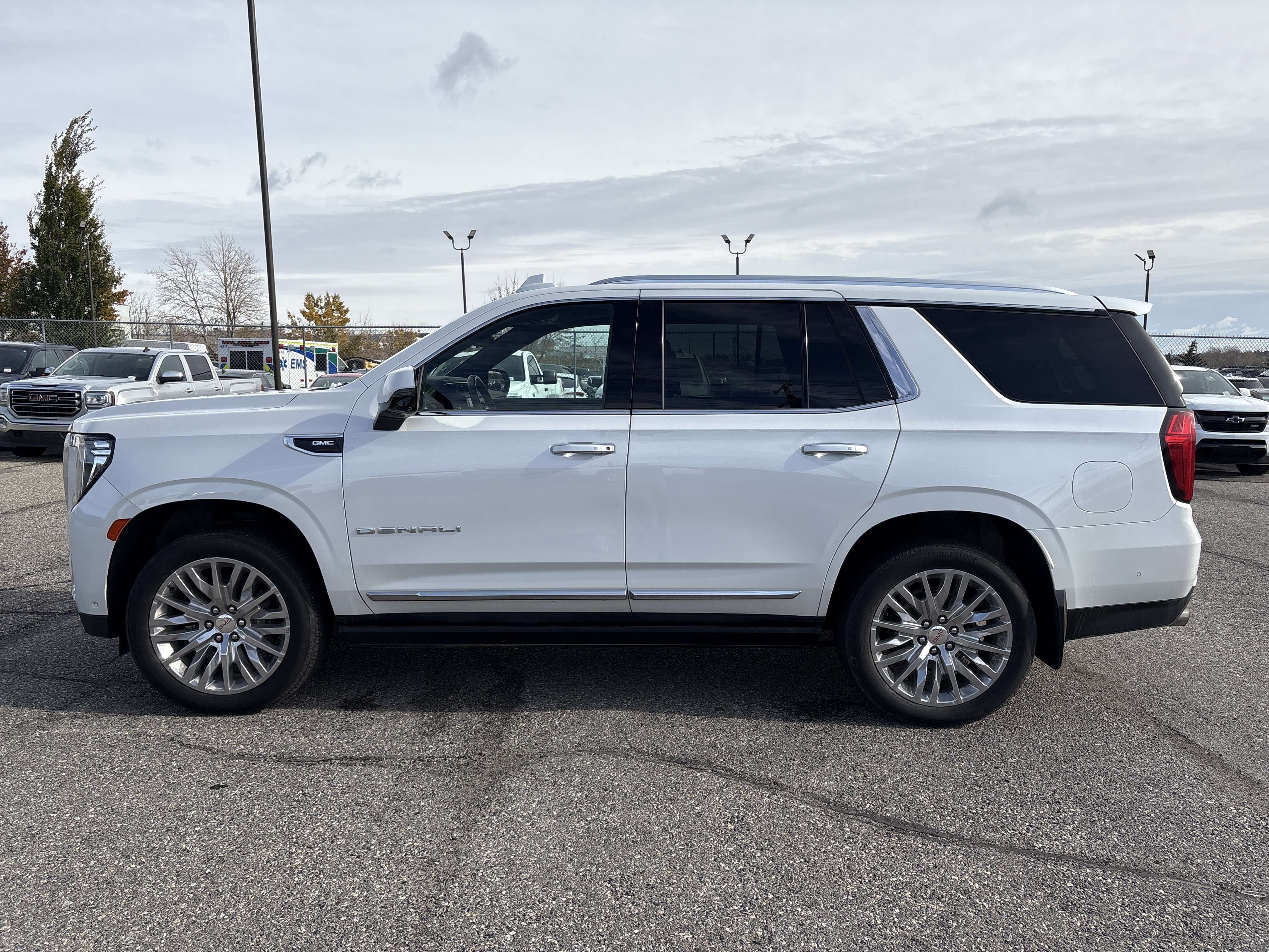 2023 GMC Yukon