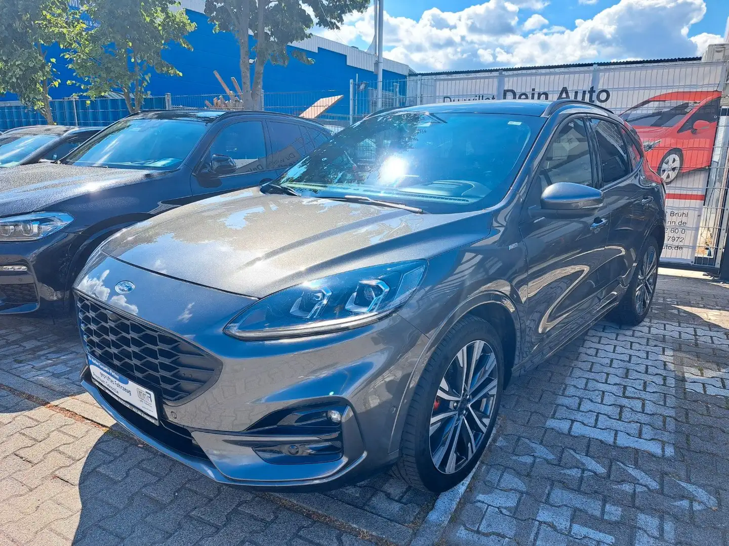Ford Kuga ST-Line X AHK+ACC+PANO+STANDHZ+KAMERA Grau - 1