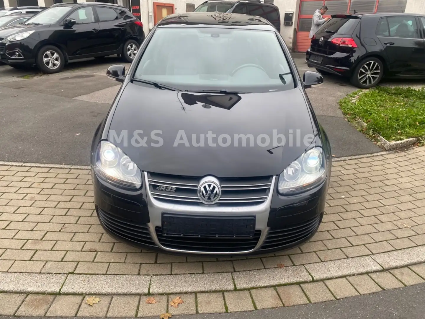 Volkswagen Golf V Lim. R32 Automatik,Leder,SCH,Navi,PDC Negru - 2