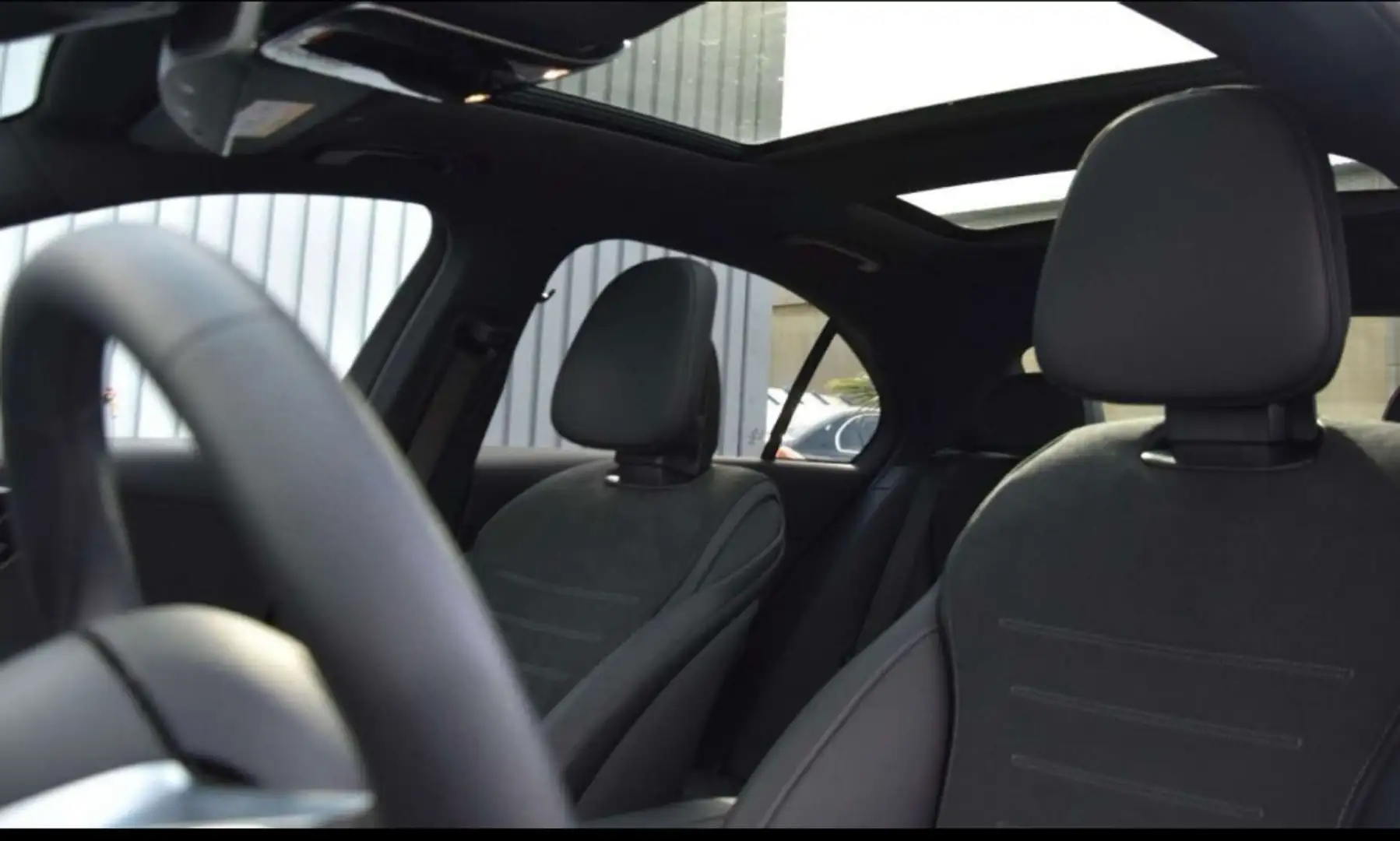 Mercedes-Benz C 220 d AMG Line - 2