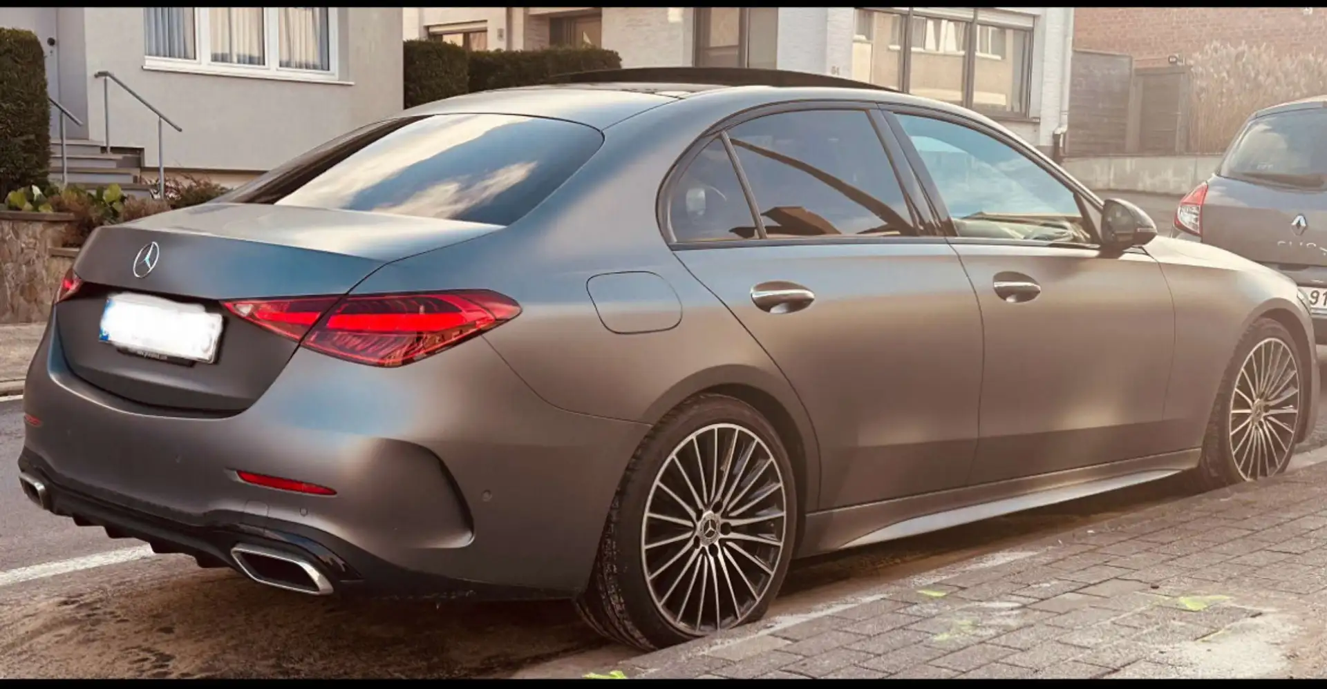 Mercedes-Benz C 220 d AMG Line - 2