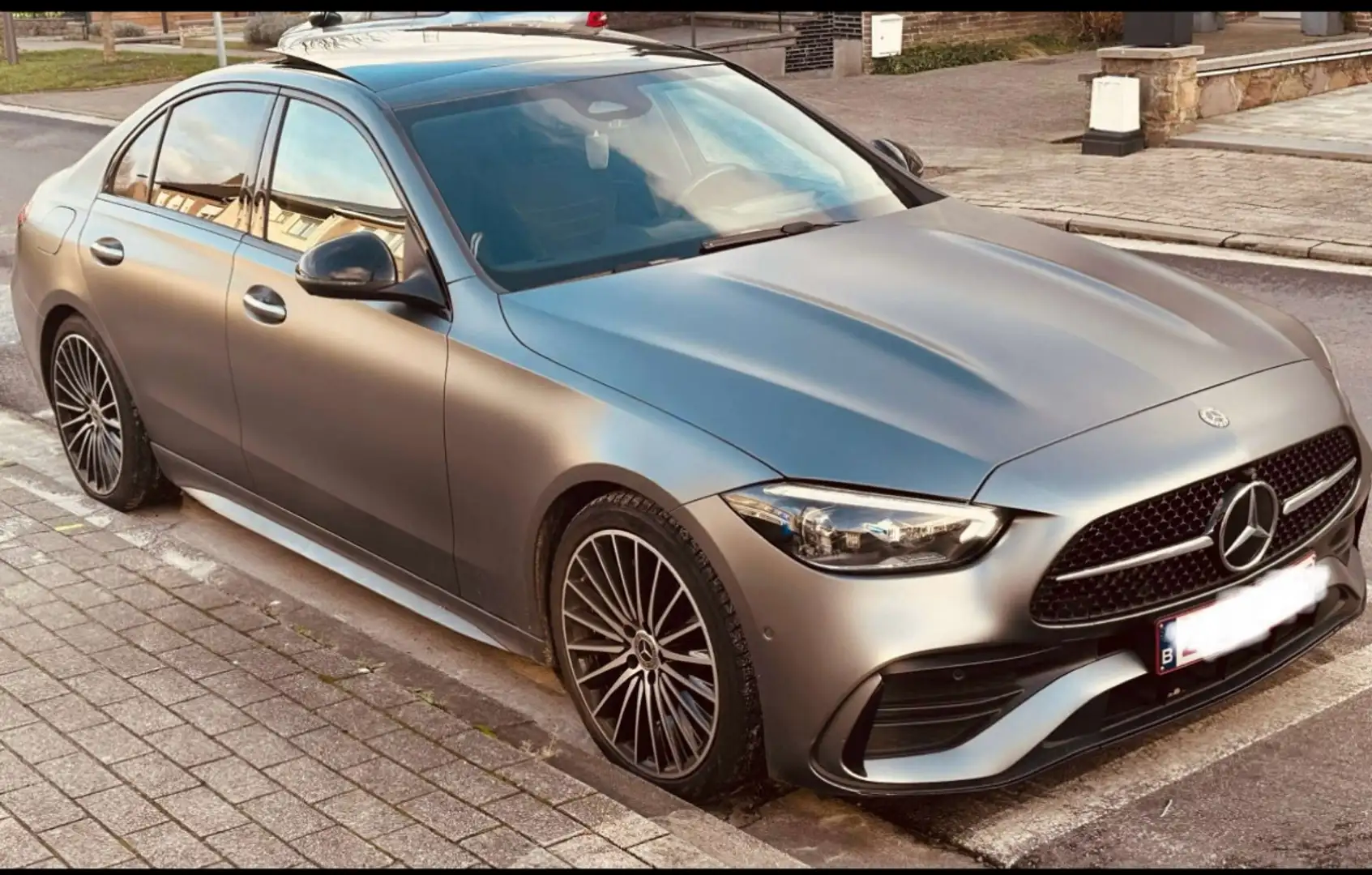 Mercedes-Benz C 220 d AMG Line - 1