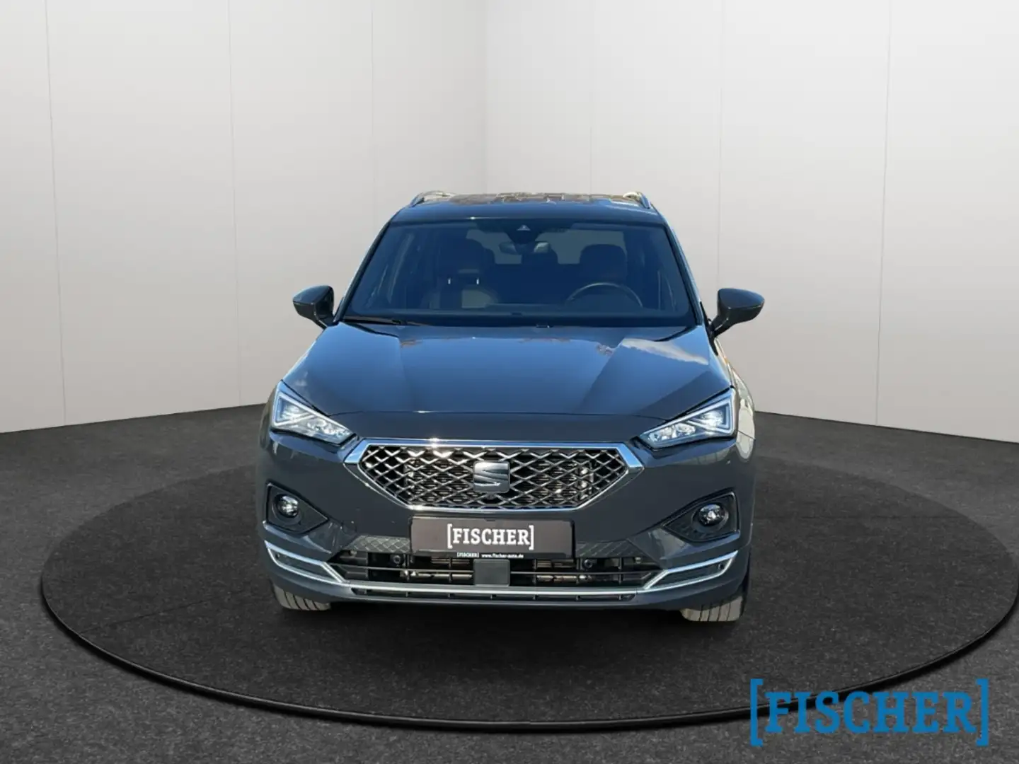 SEAT Tarraco 1.5TSI DSG Xcellence LED Navi SHZ Rear View ACC 7- Grau - 2