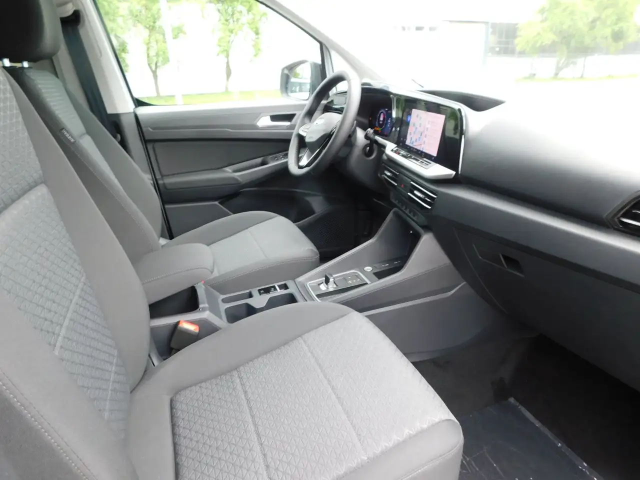 Ford Tourneo Connect Grand Tourneo Titanium L2 Autom. 7 Sitze/5J.Gara 14