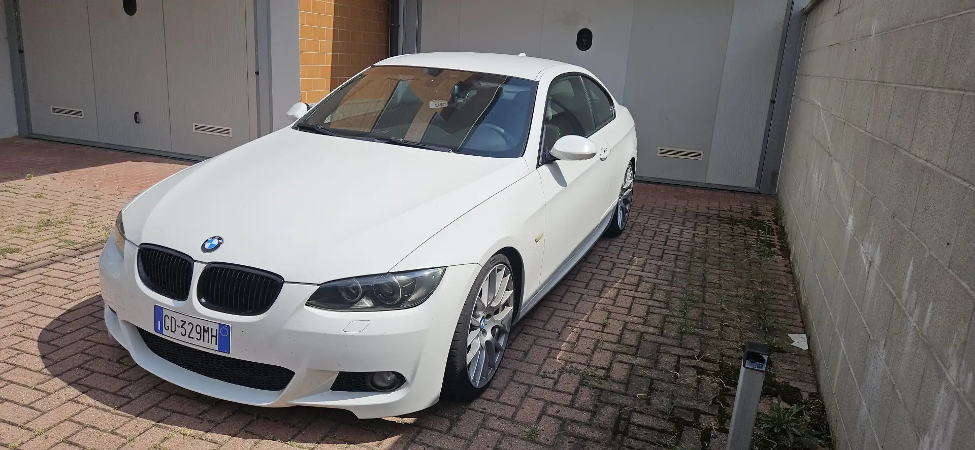 BMW 335 335i Coupe Msport - 1