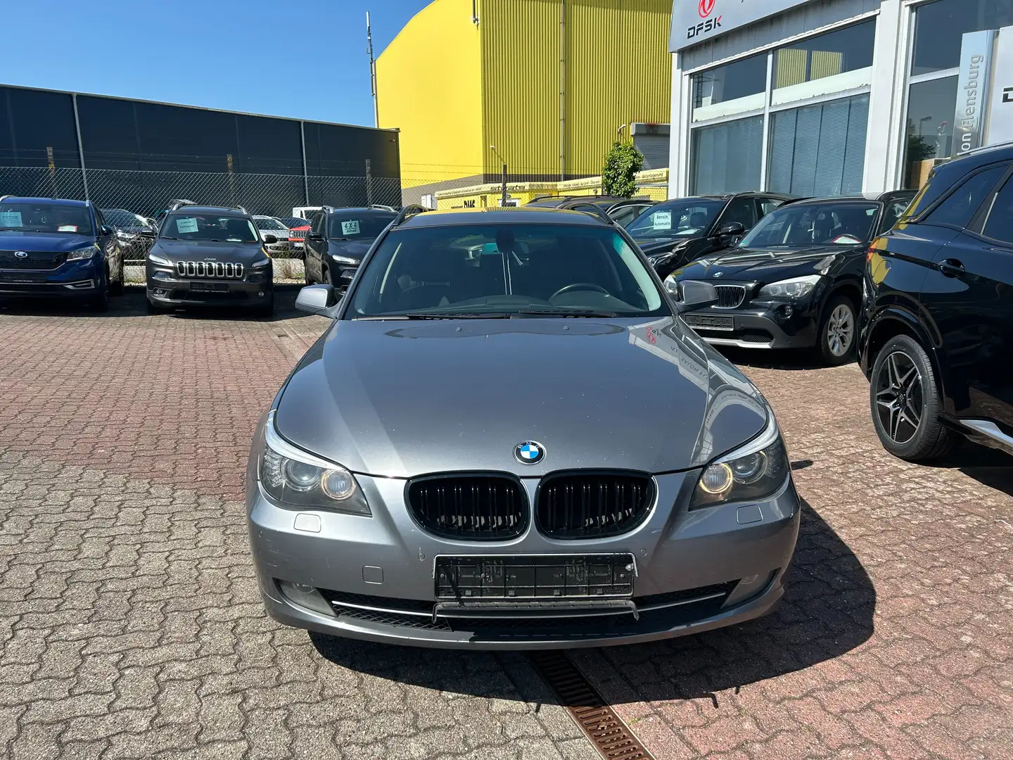 BMW 520 520d*Sitzheizung*Klima*Navi*Tempomat* AHK * Grau - 2