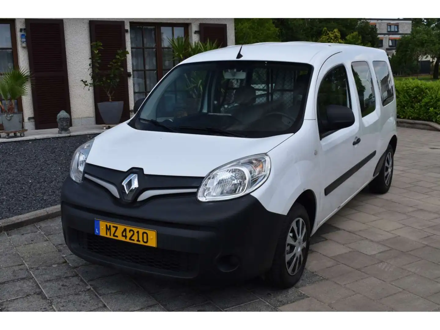 Renault Grand Kangoo 1,5 DCI 90 Maxi Euro 6dTemop 6 vitess Biały - 1
