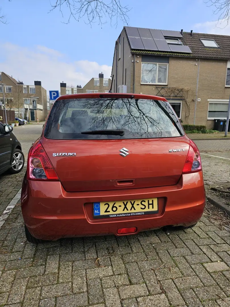 Suzuki Swift 1.3 Shogun Hatchback Oranje - 2