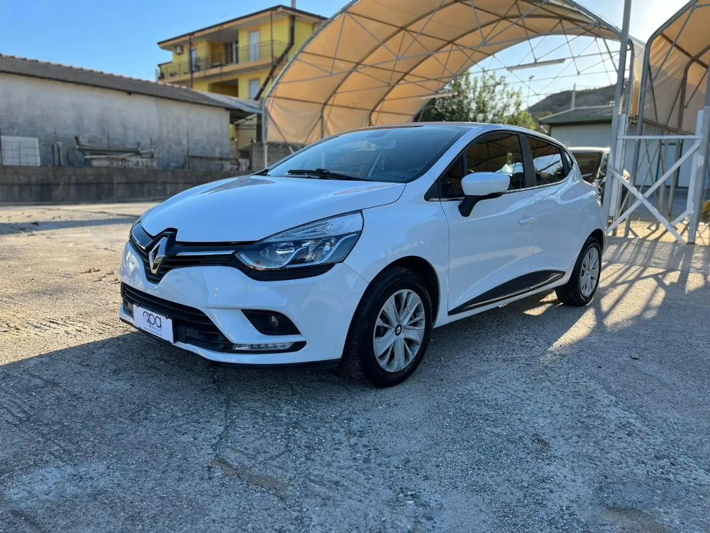 Renault Clio 0.9 TCe 12V 90 CV S&S 5p. Energy Bianco - 1