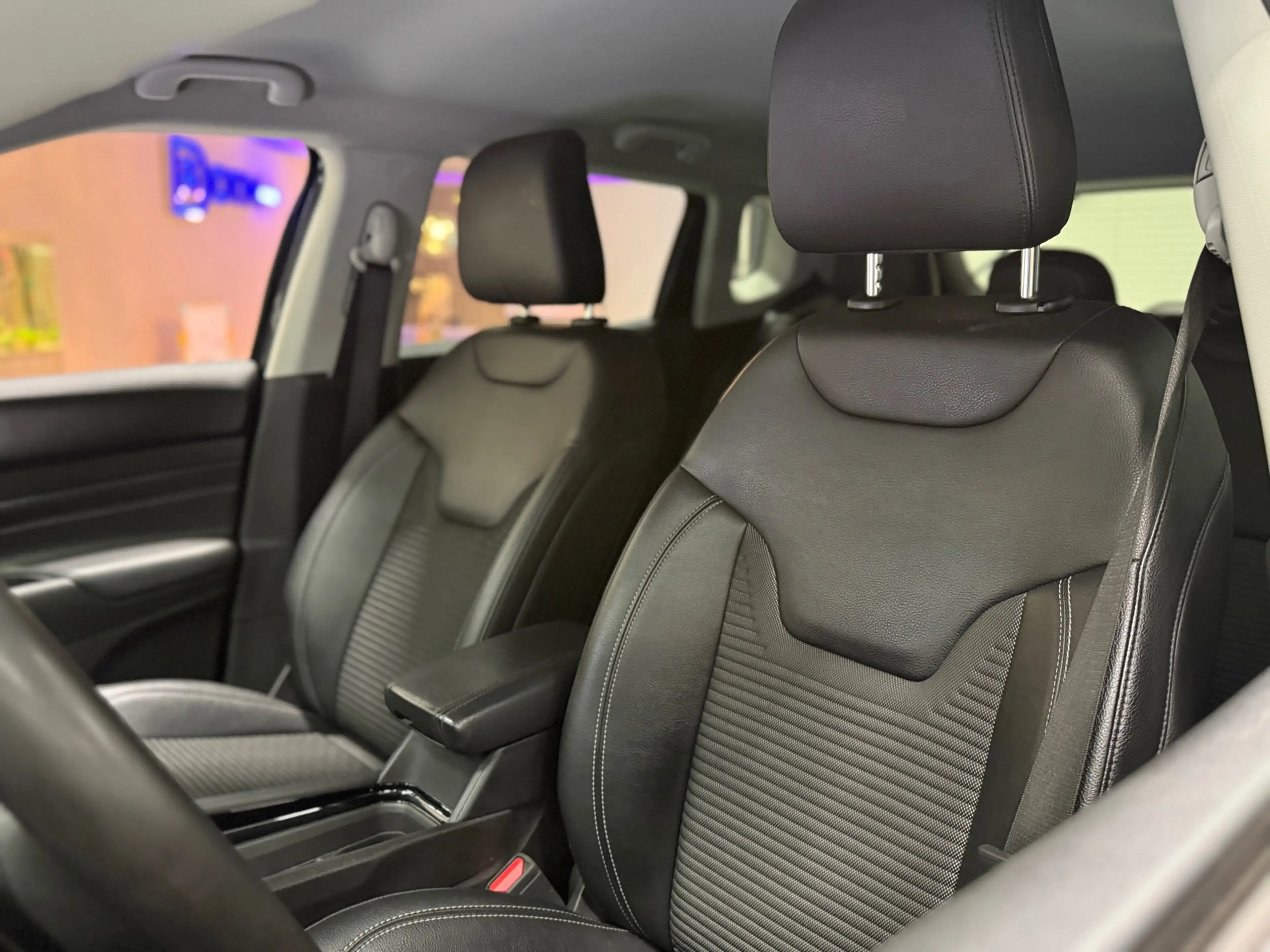 Jeep Compass 1.3T Night Eagle 4xe190PK — photo 5