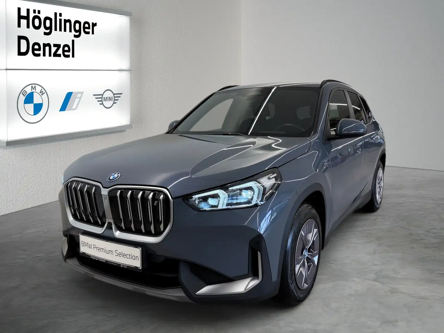 BMW iX1 xDrive30 Grau - 1