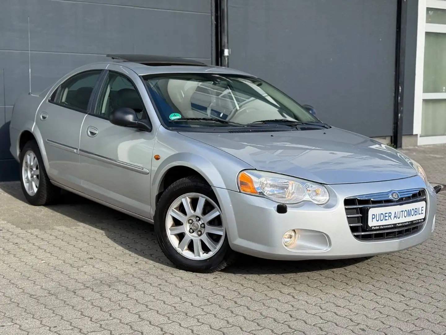 Chrysler Sebring LX 2.7 V6 1.Hand Automatik Leder Tempom. Silber - 1