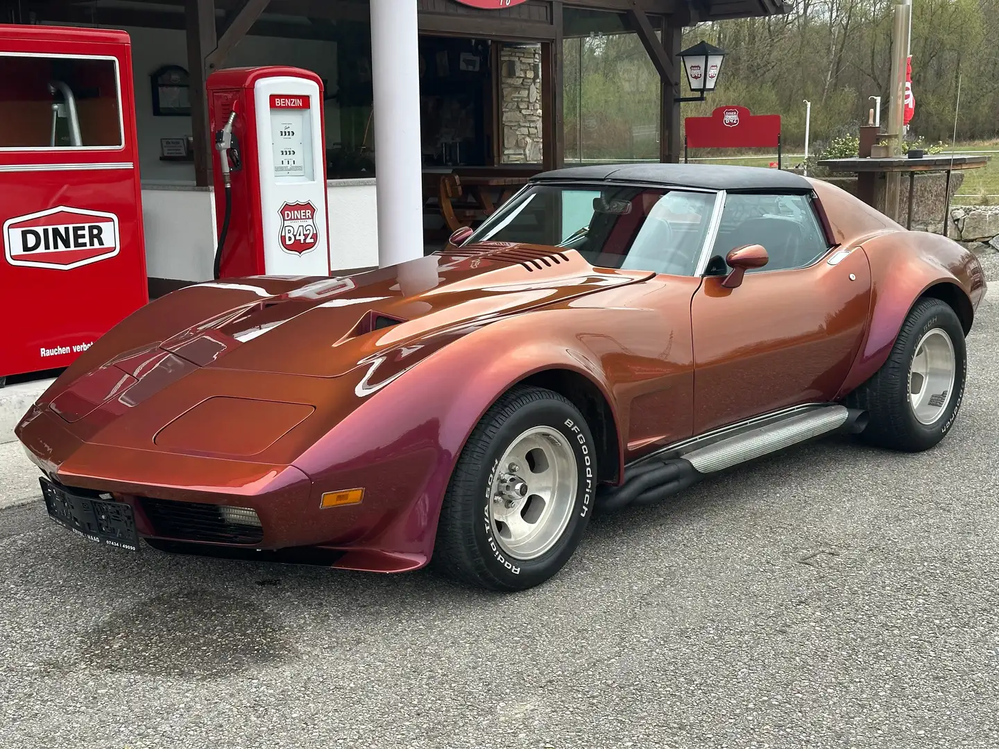 Chevrolet Corvette C3 BIG BLOCK 7,3L V8 Schaltgetriebe Targa Фиолетовый - 1