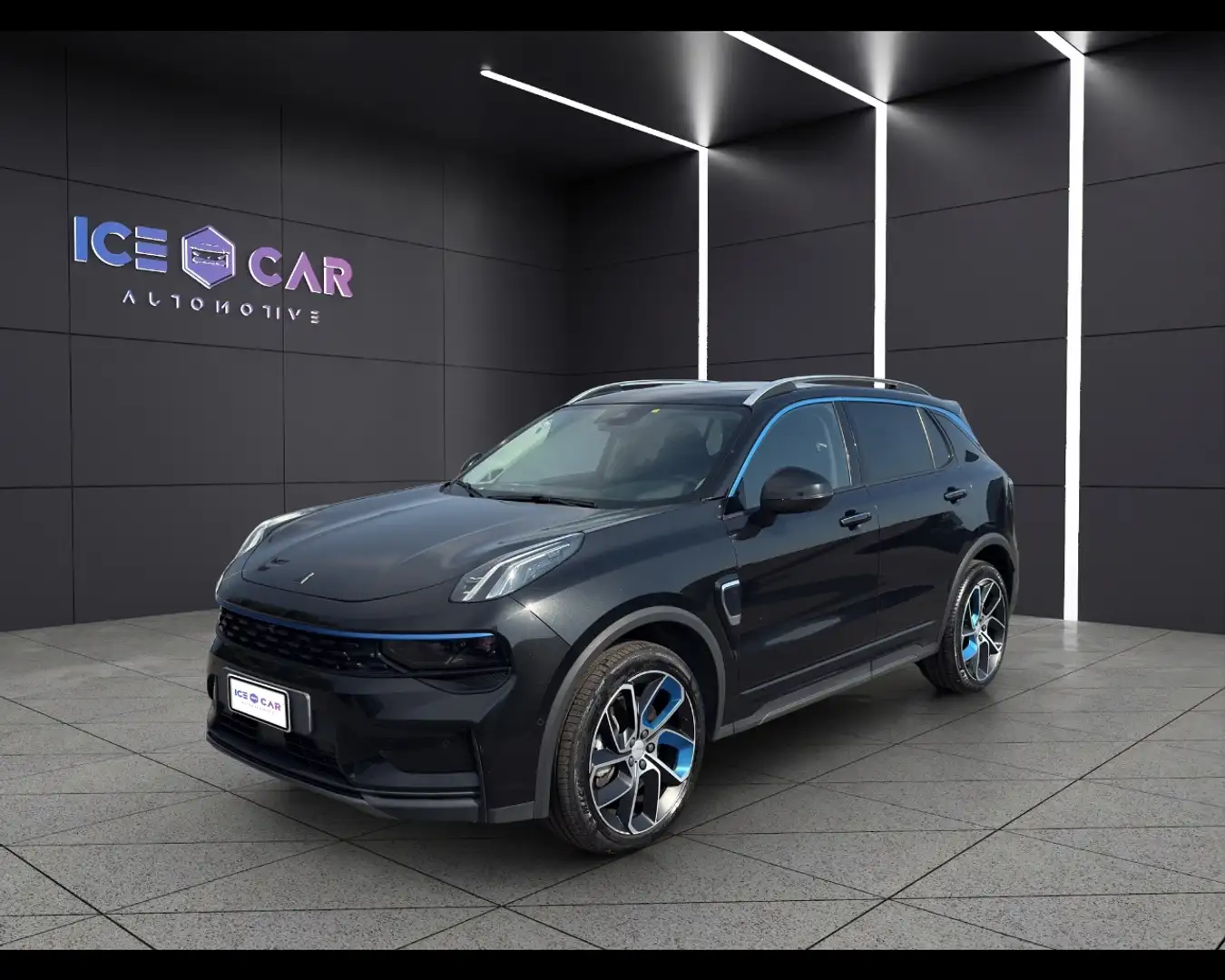 Lynk & Co 01 PHEV TETTO APRIBILE - 45.000KM Schwarz - 1