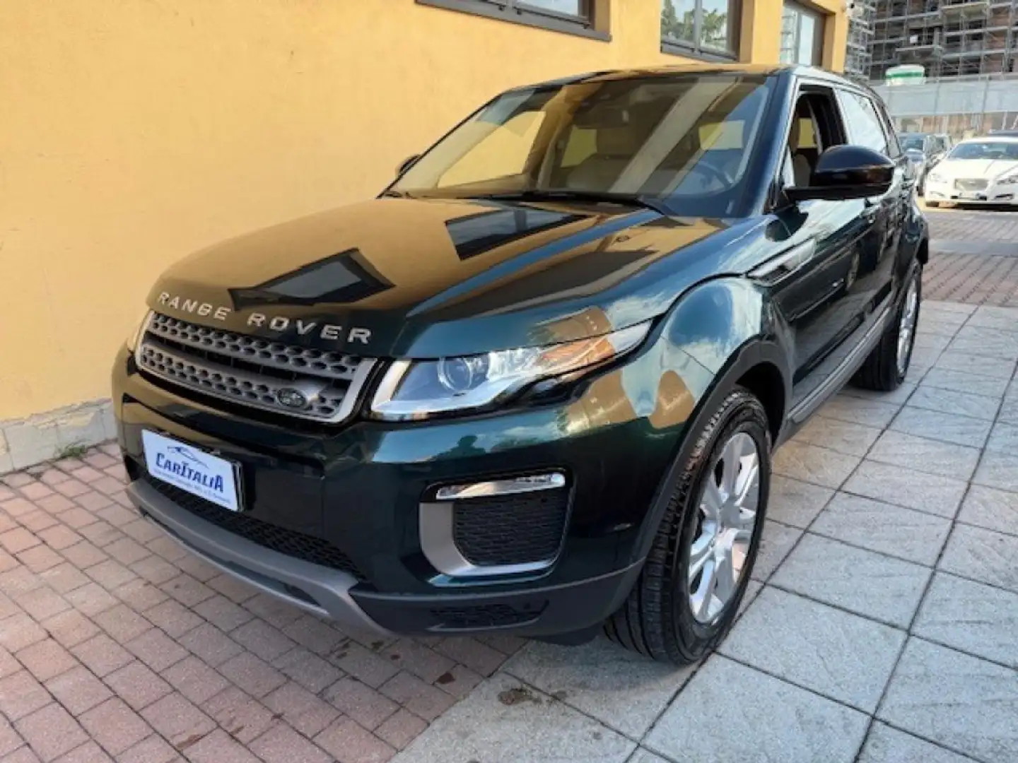 Land Rover Range Rover Evoque 2.0 eD4 5p. Business Edition Premium Pure Vert - 1
