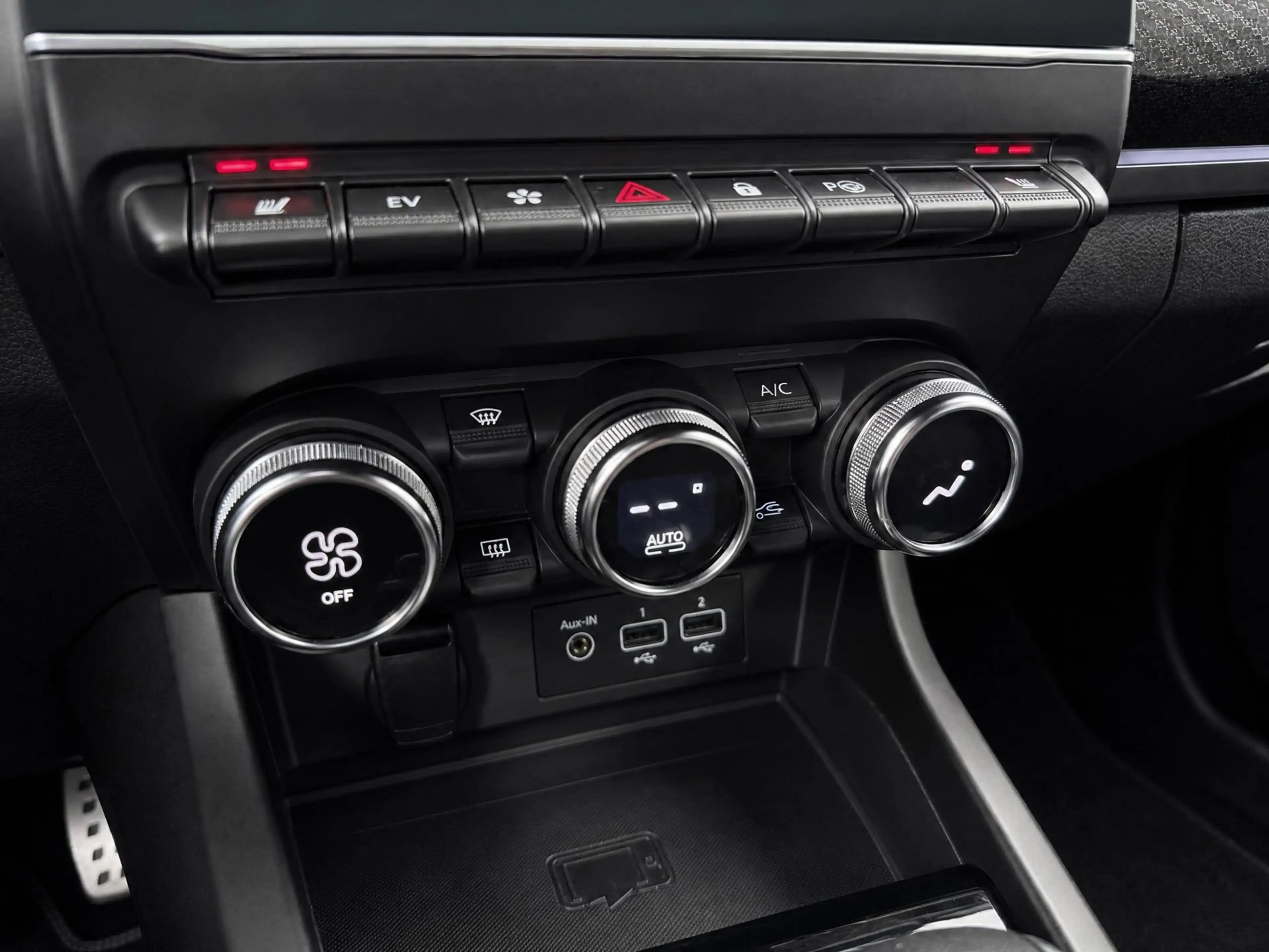 Renault Arkana 1.6 E-Tech Hybrid 145 R.S. Line — photo 15